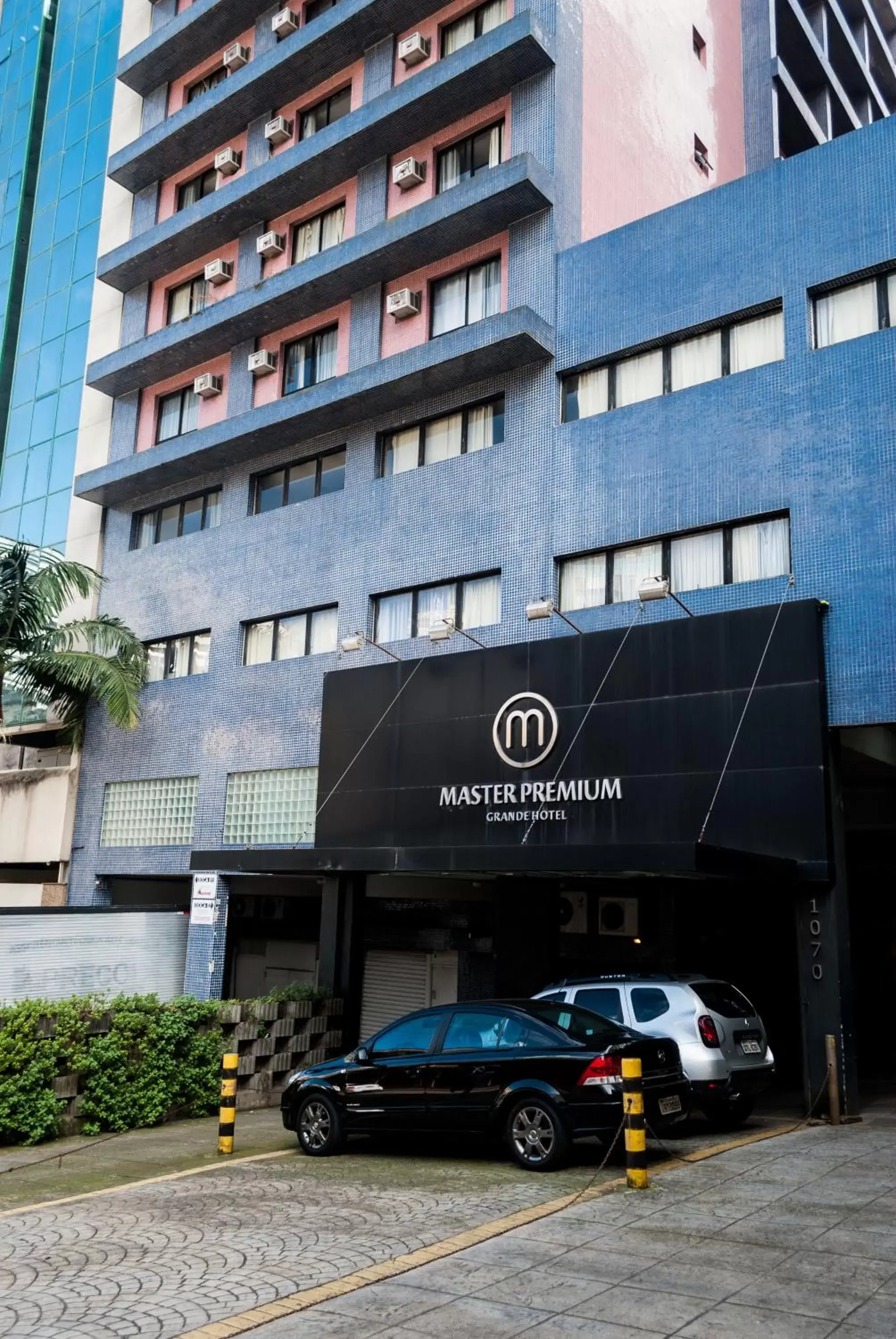 Facade/entrance, Property Building in Master Grande Hotel - Centro Histórico