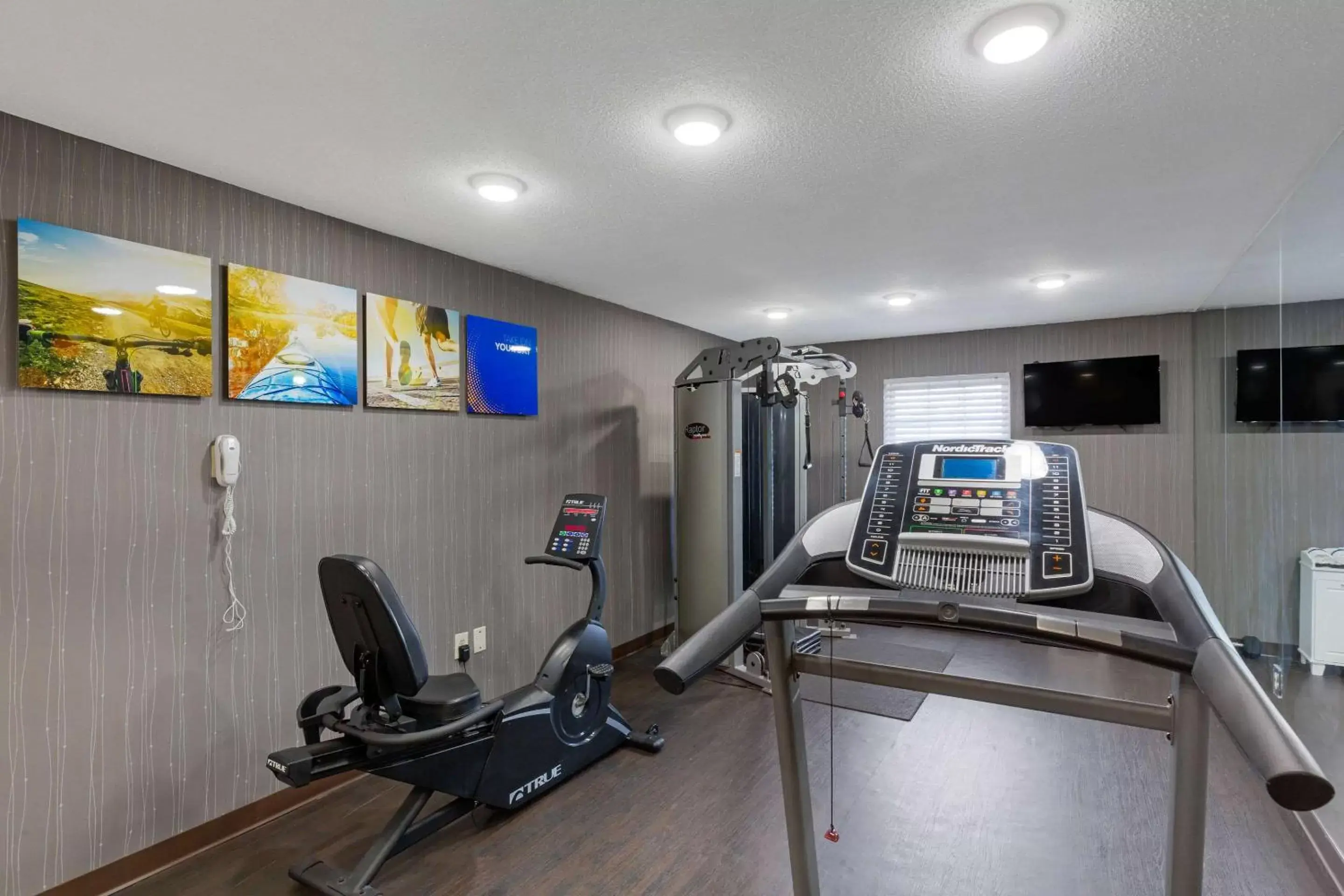 Fitness centre/facilities, Fitness Center/Facilities in Comfort Inn Auburn-Worcester