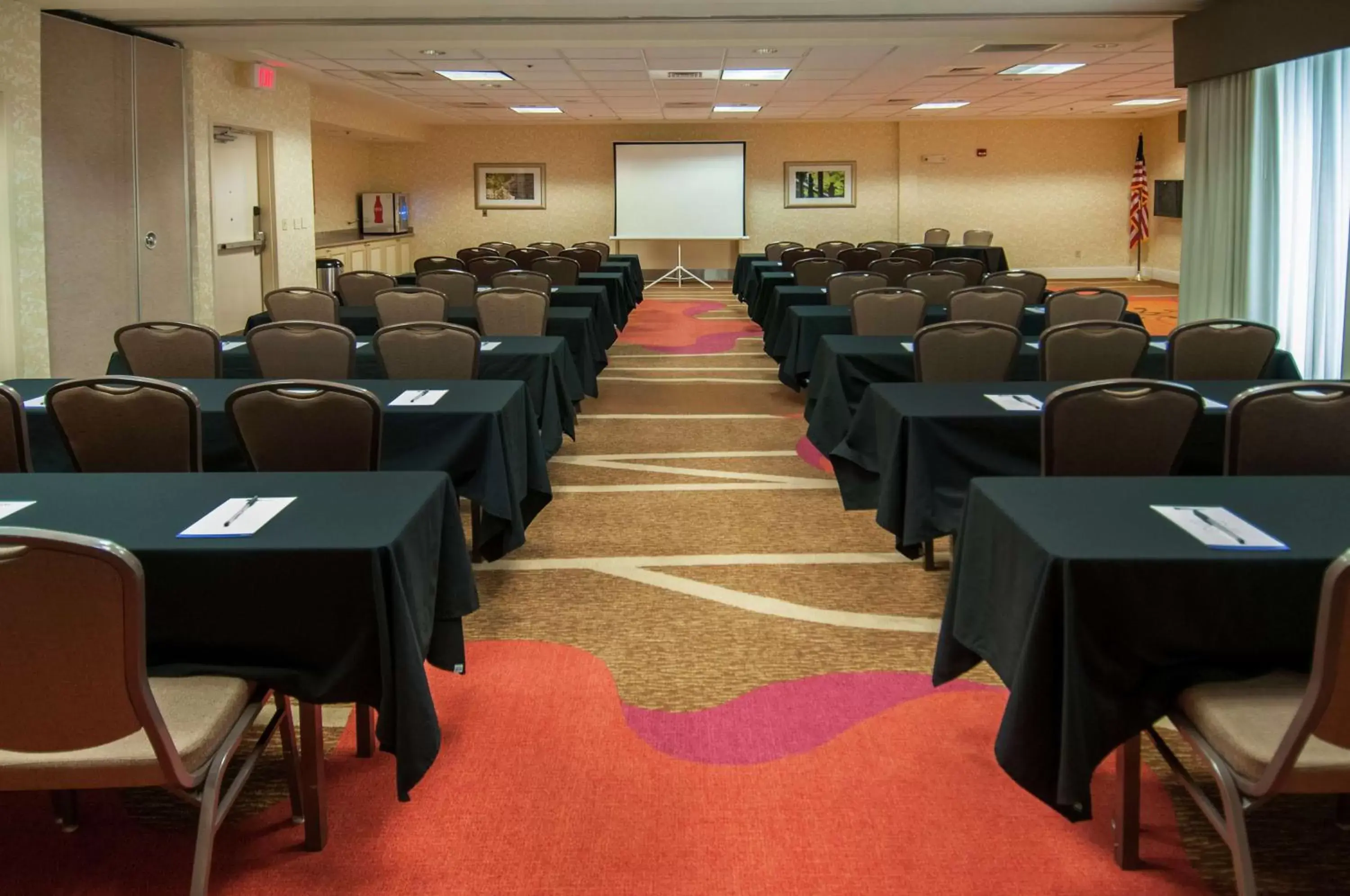 Meeting/conference room in Hilton Garden Inn New Orleans Airport