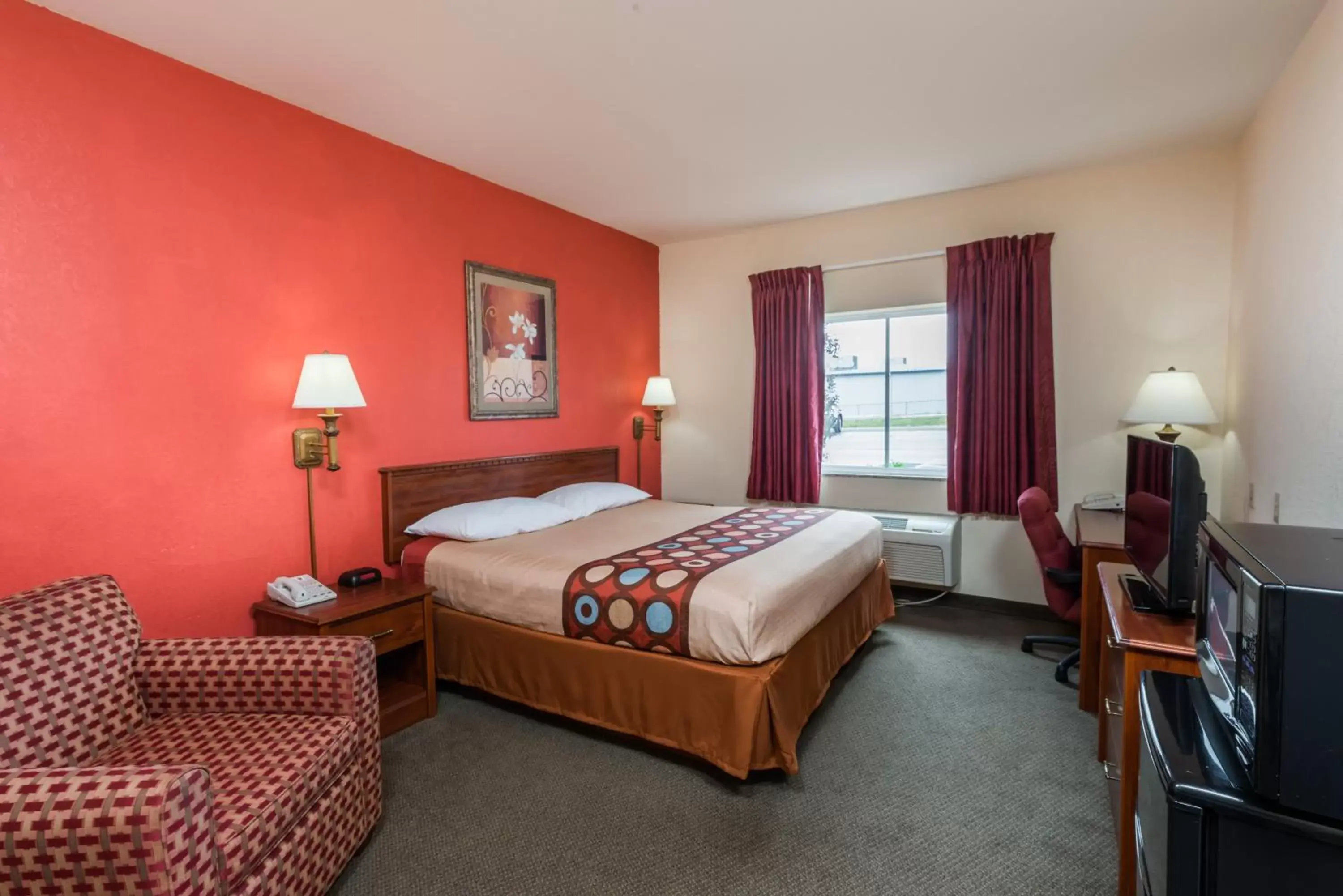 Photo of the whole room, Bed in Super 8 by Wyndham St Robert Ft Leonard Wood Area Photo of the whole room, Bed in Super 8 by Wyndham St Robert Ft Leonard Wood Area