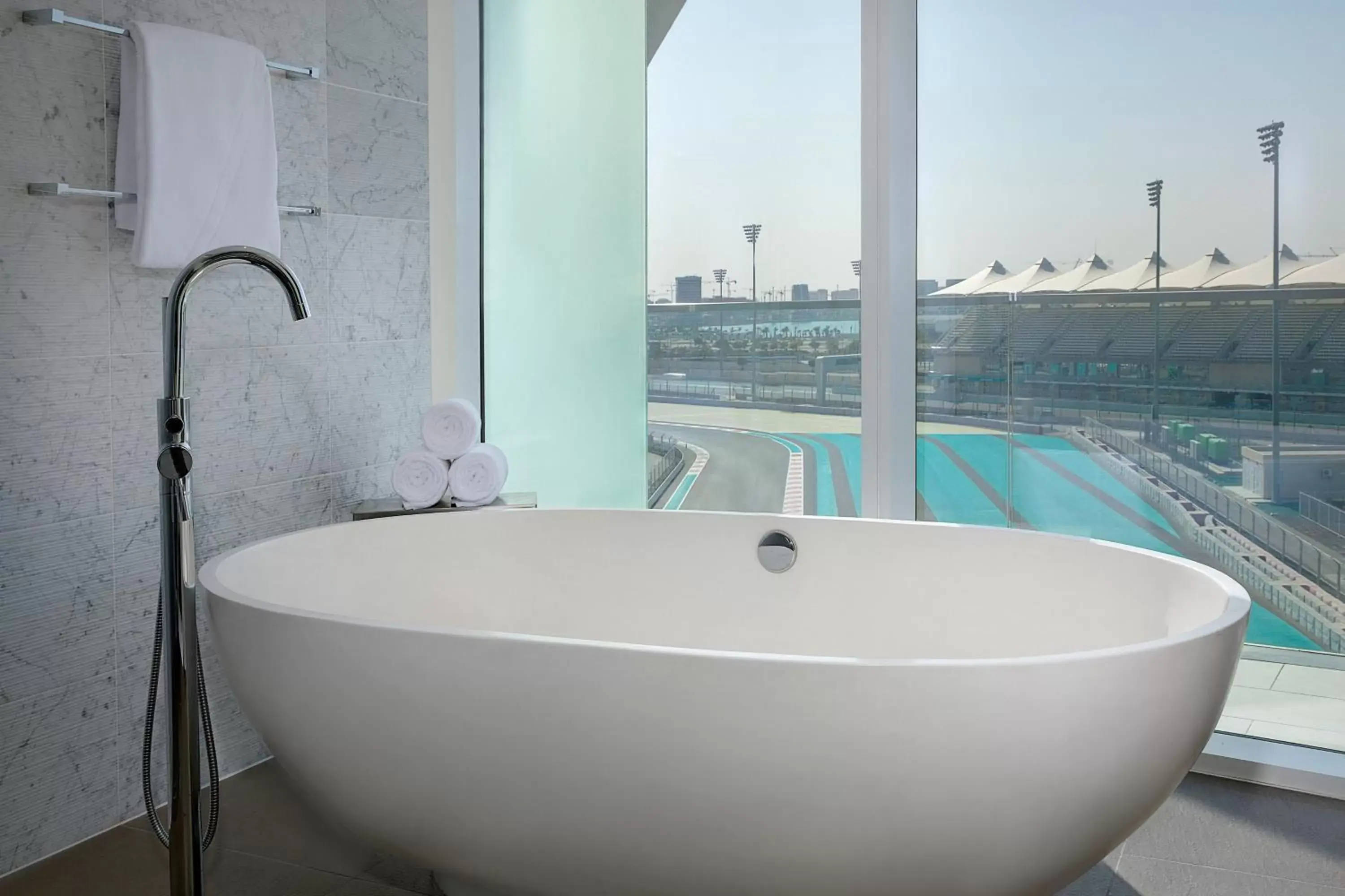 Bathroom in W Abu Dhabi - Yas Island