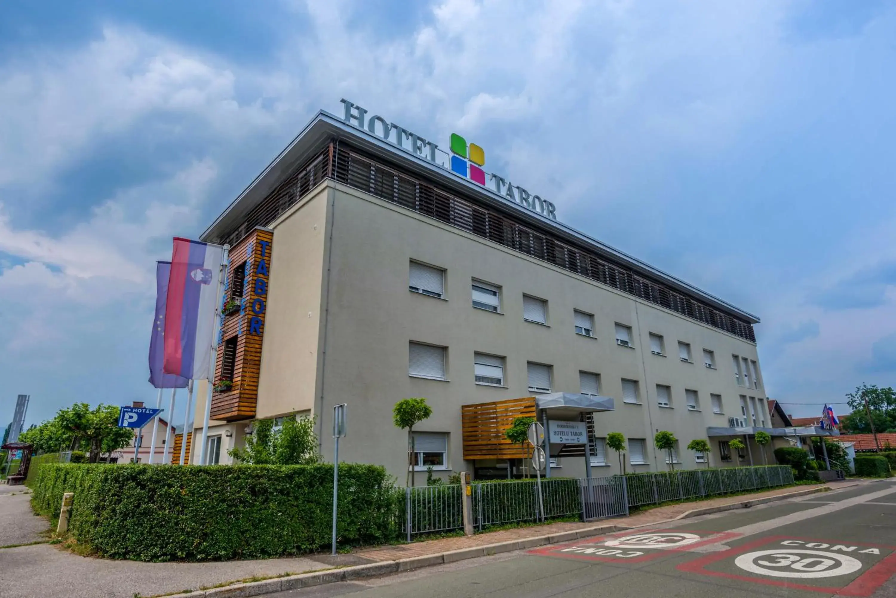 Facade/entrance, Property Building in Hotel Tabor