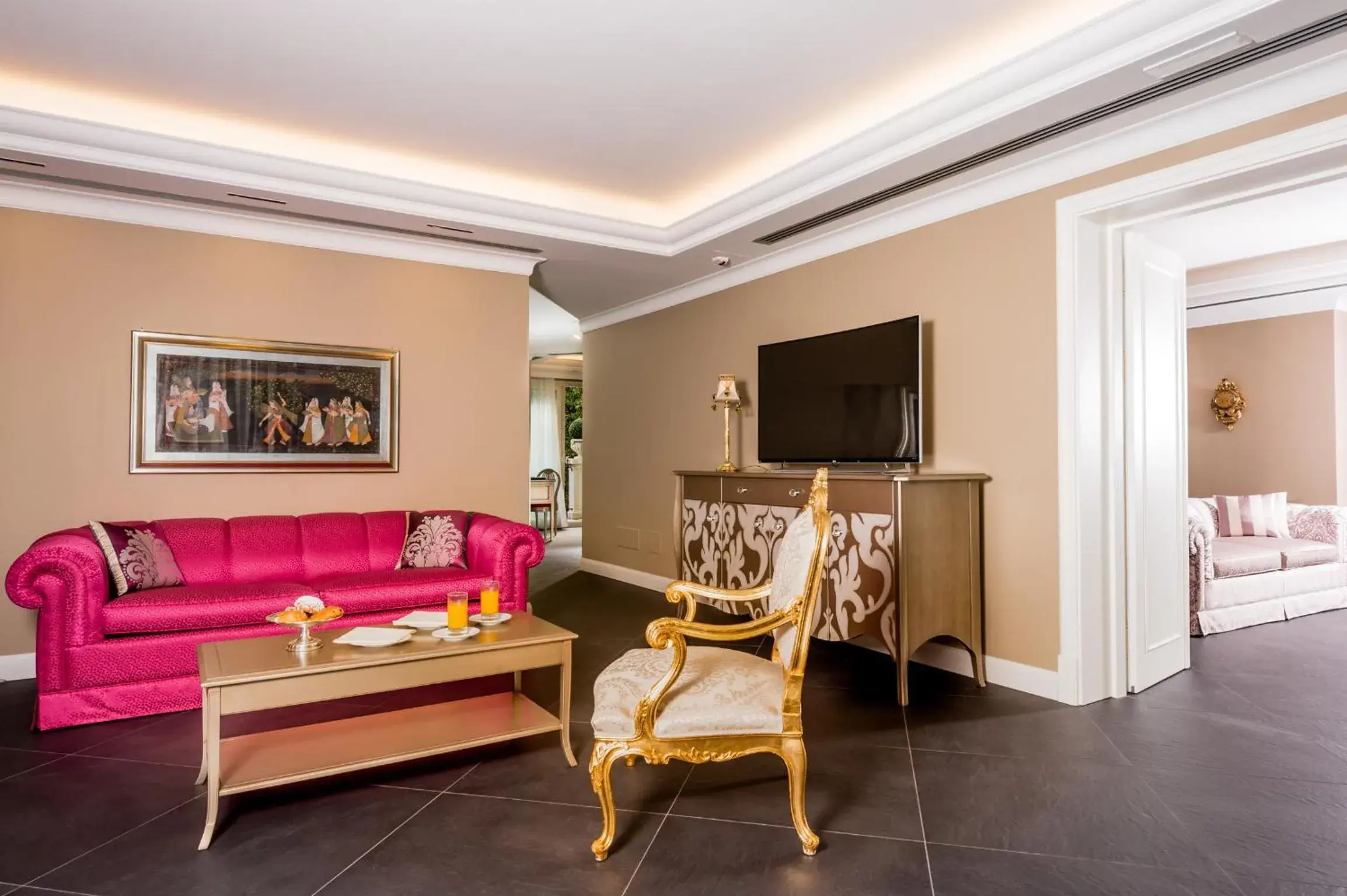 Living room, Seating Area in Hotel Villa E Palazzo Aminta