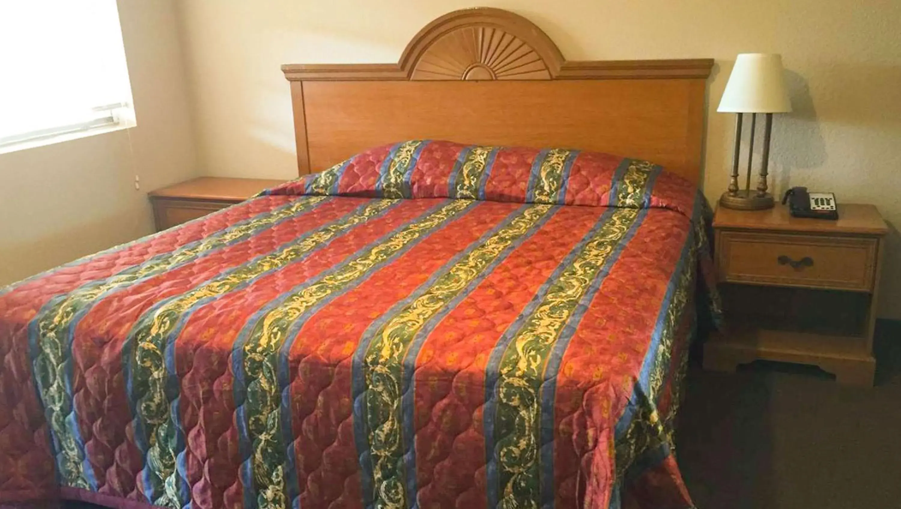 Photo of the whole room in Budget Inn Ardmore OK Photo of the whole room in Budget Inn Ardmore OK