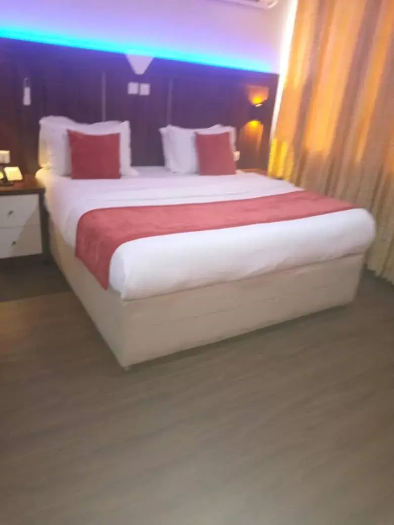 Bed in Citilodge Hotel