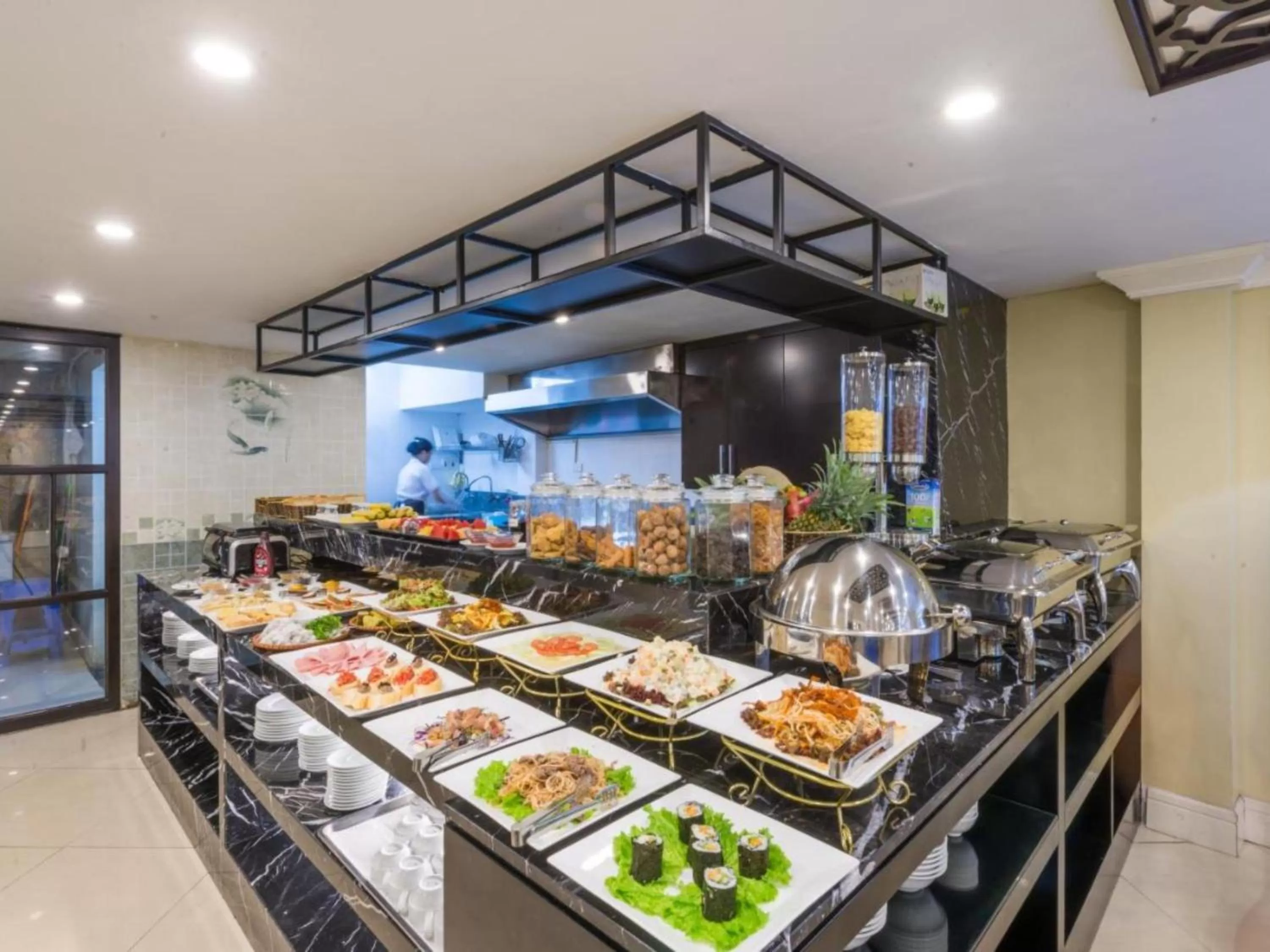 Restaurant/places to eat in Keypad Hotel - 24 Hang Ga