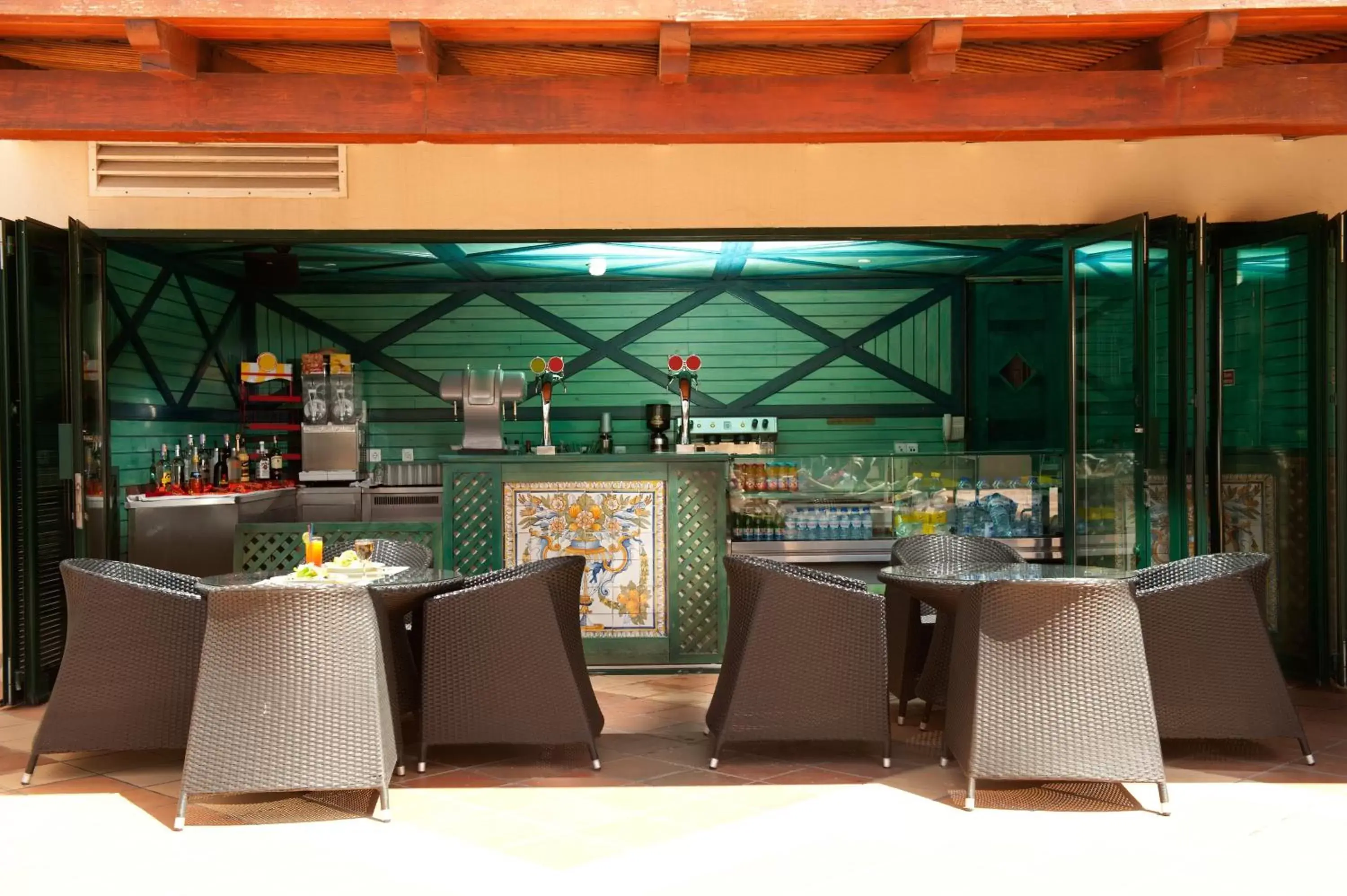 Lounge or bar, Restaurant/Places to Eat in Real Bellavista Hotel & Spa