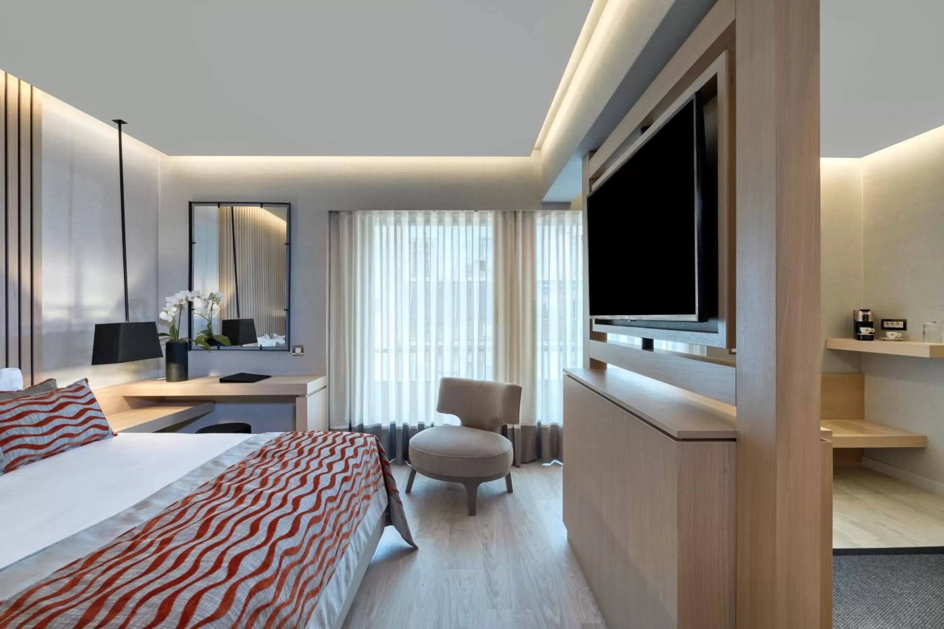 TV and multimedia, TV/Entertainment Center in Divani Palace Acropolis