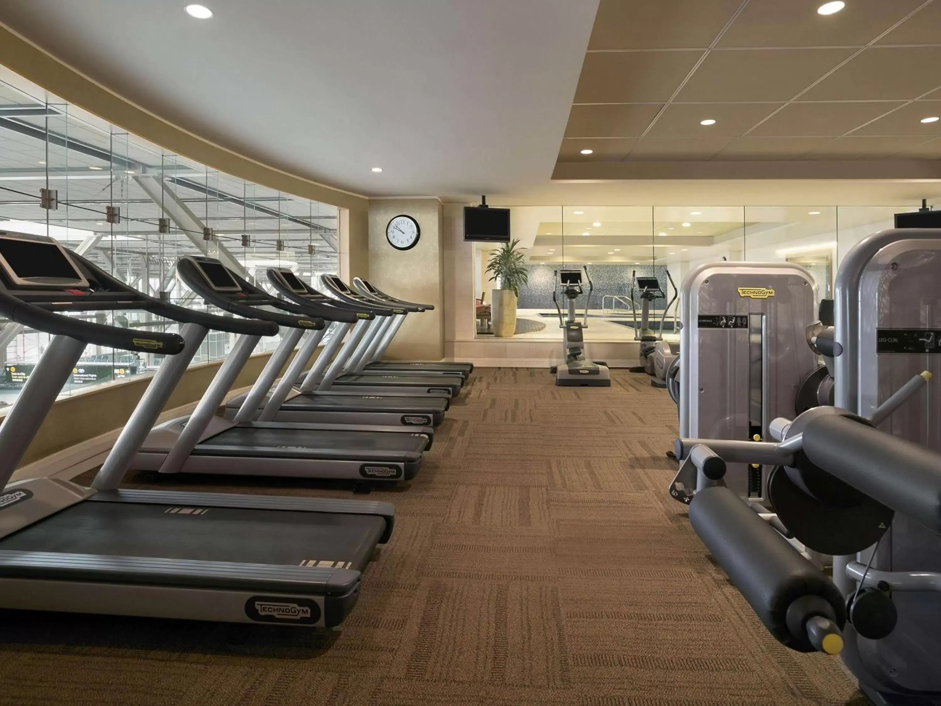 Fitness centre/facilities, Fitness Center/Facilities in Fairmont Vancouver Airport In-Terminal Hotel