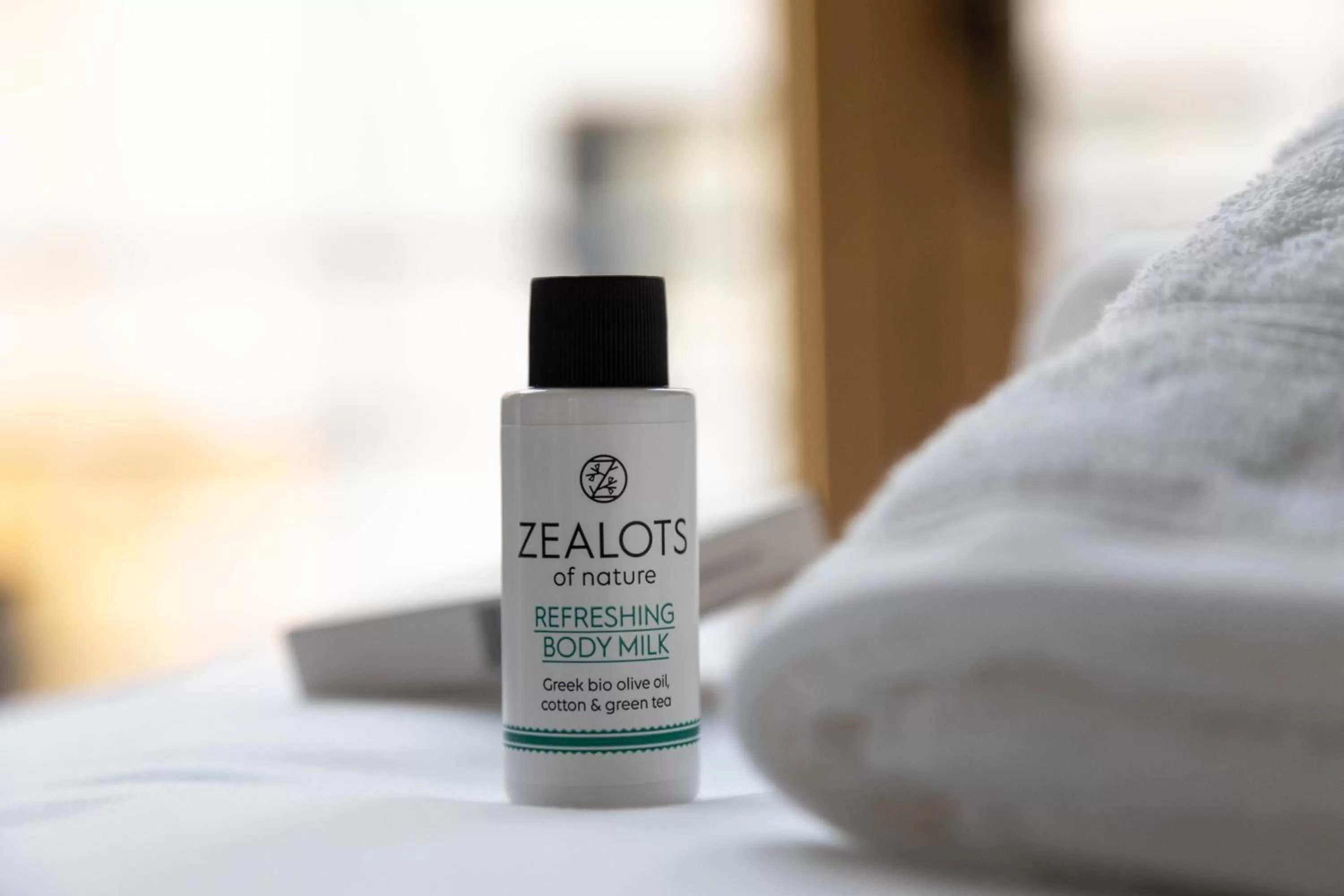 Bed in Athens Feeling