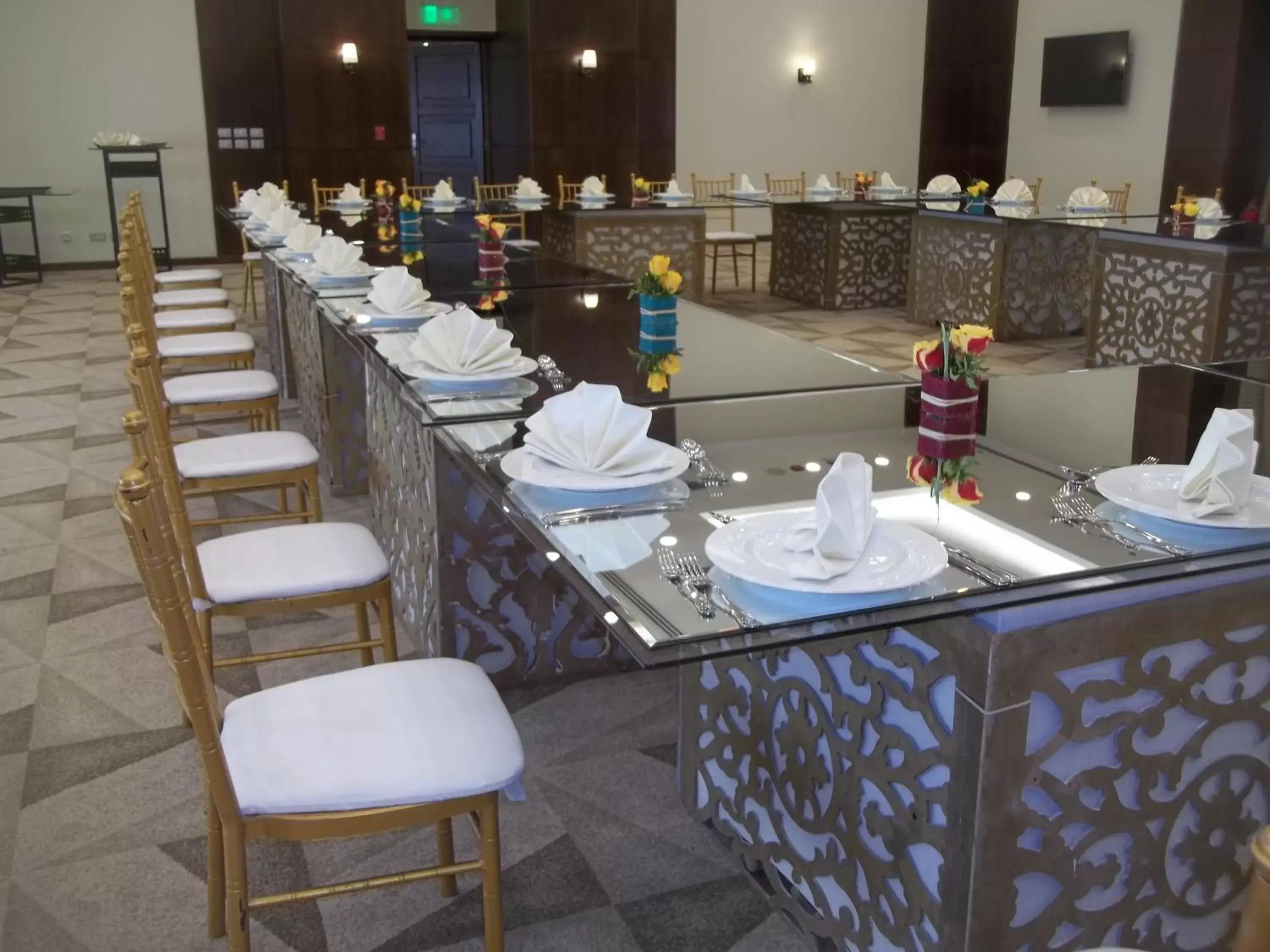 Meeting/conference room, Restaurant/Places to Eat in The Grand Plaza Hotel Smouha