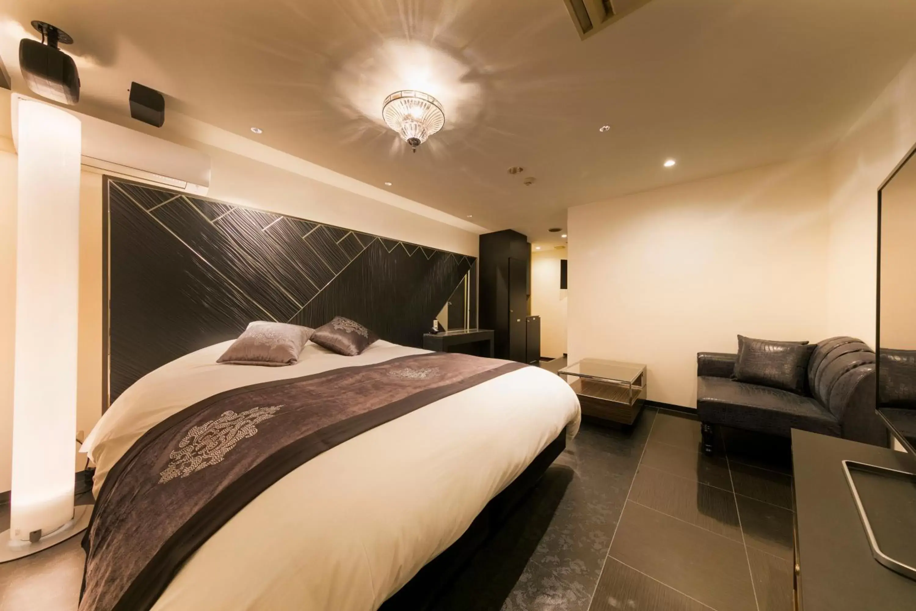 Bed in Hotel Eldia Modern Kobe(Adult Only)