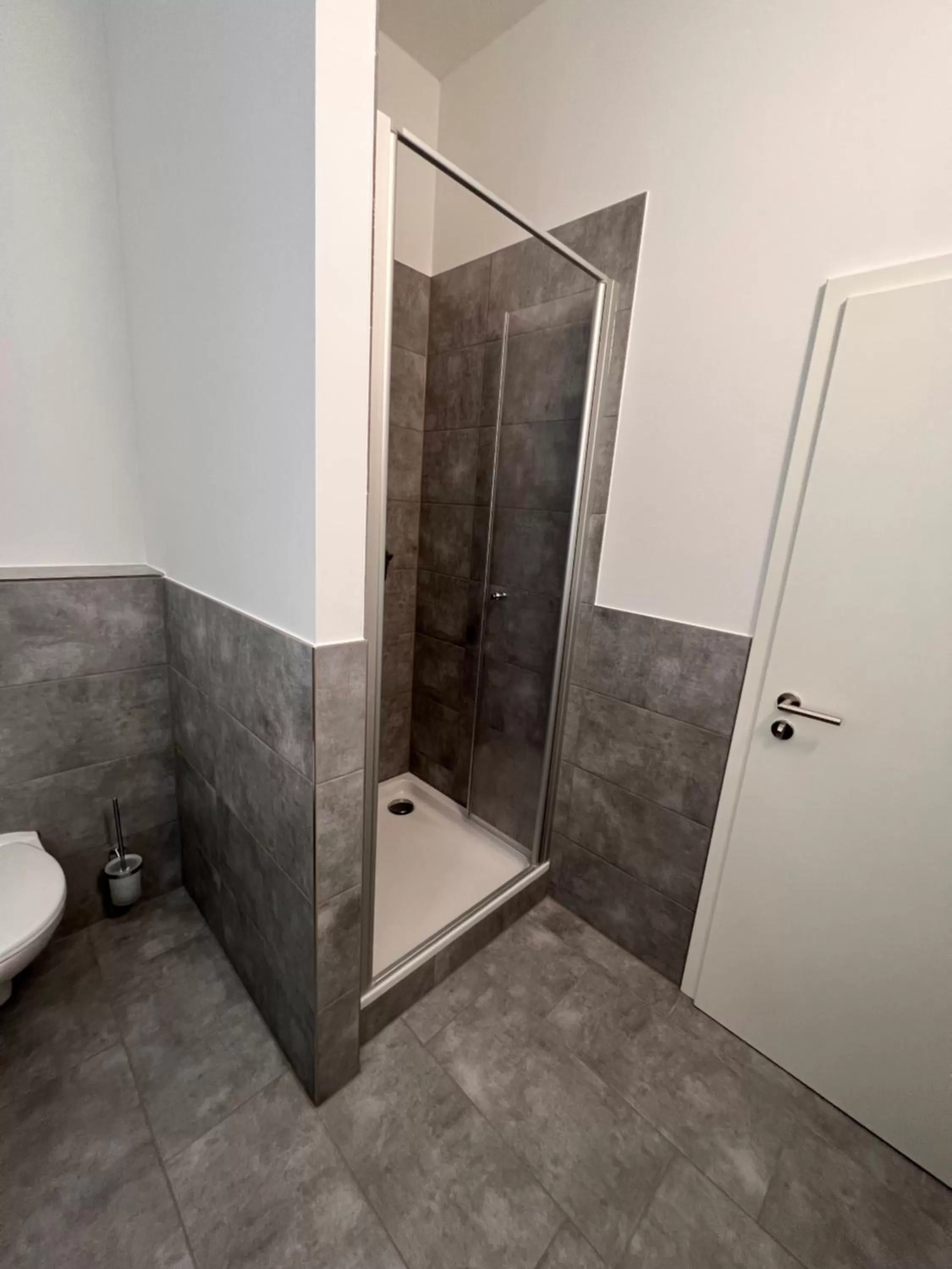 Shower in Apartimo Altdorf