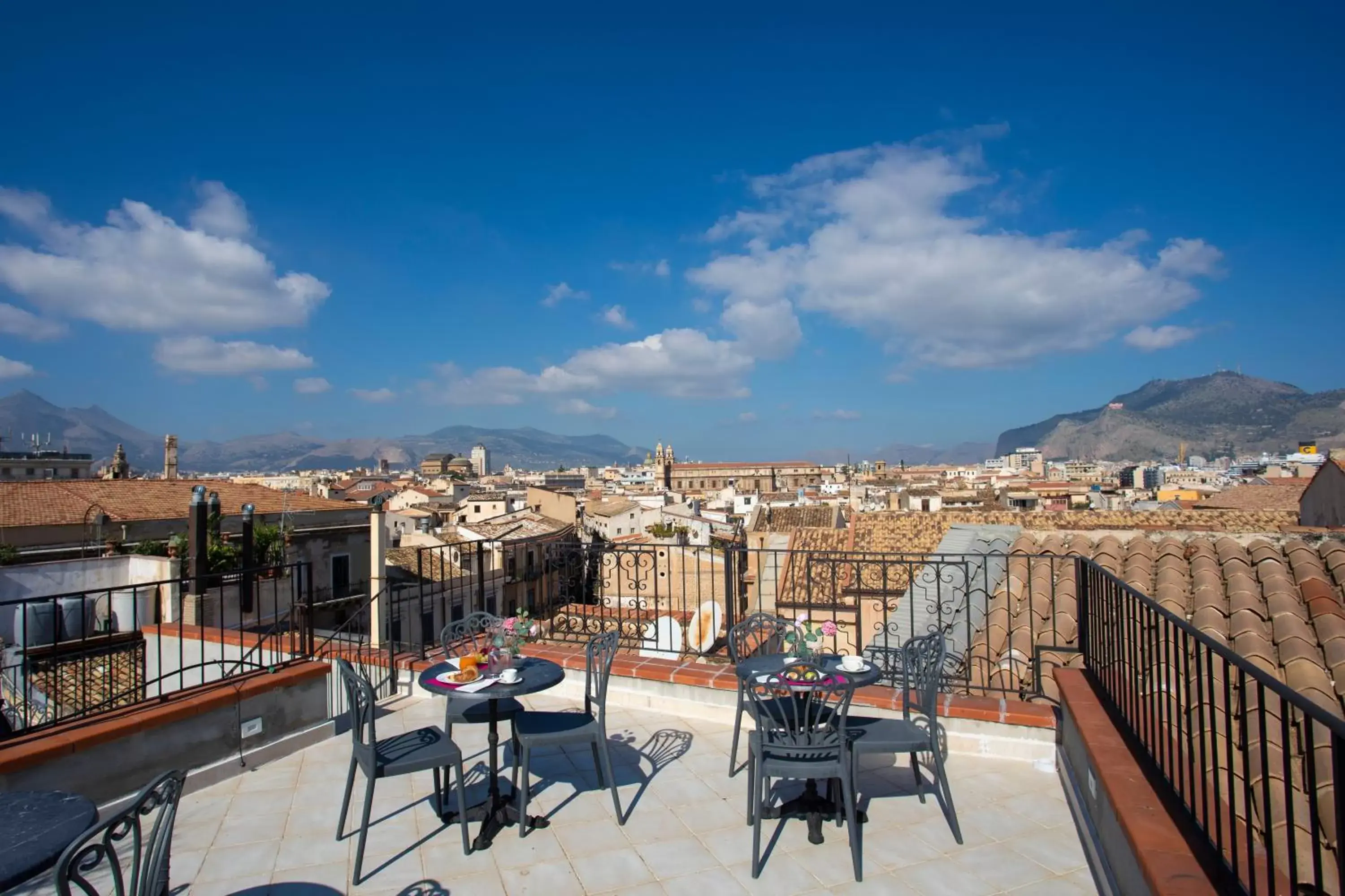 Balcony/Terrace in Dimora Sinibaldi