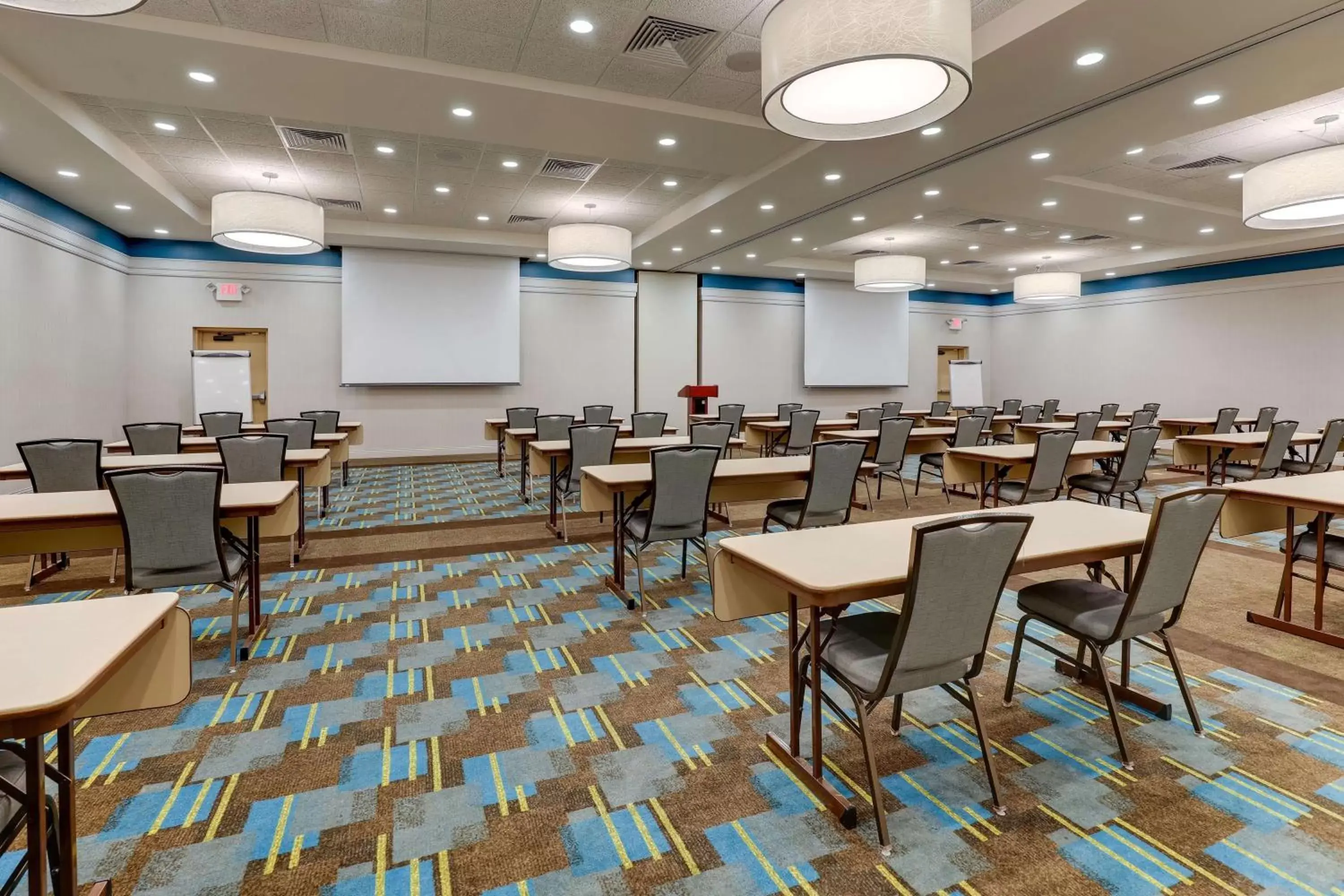 Meeting/conference room in Drury Inn & Suites Phoenix Chandler Fashion Center