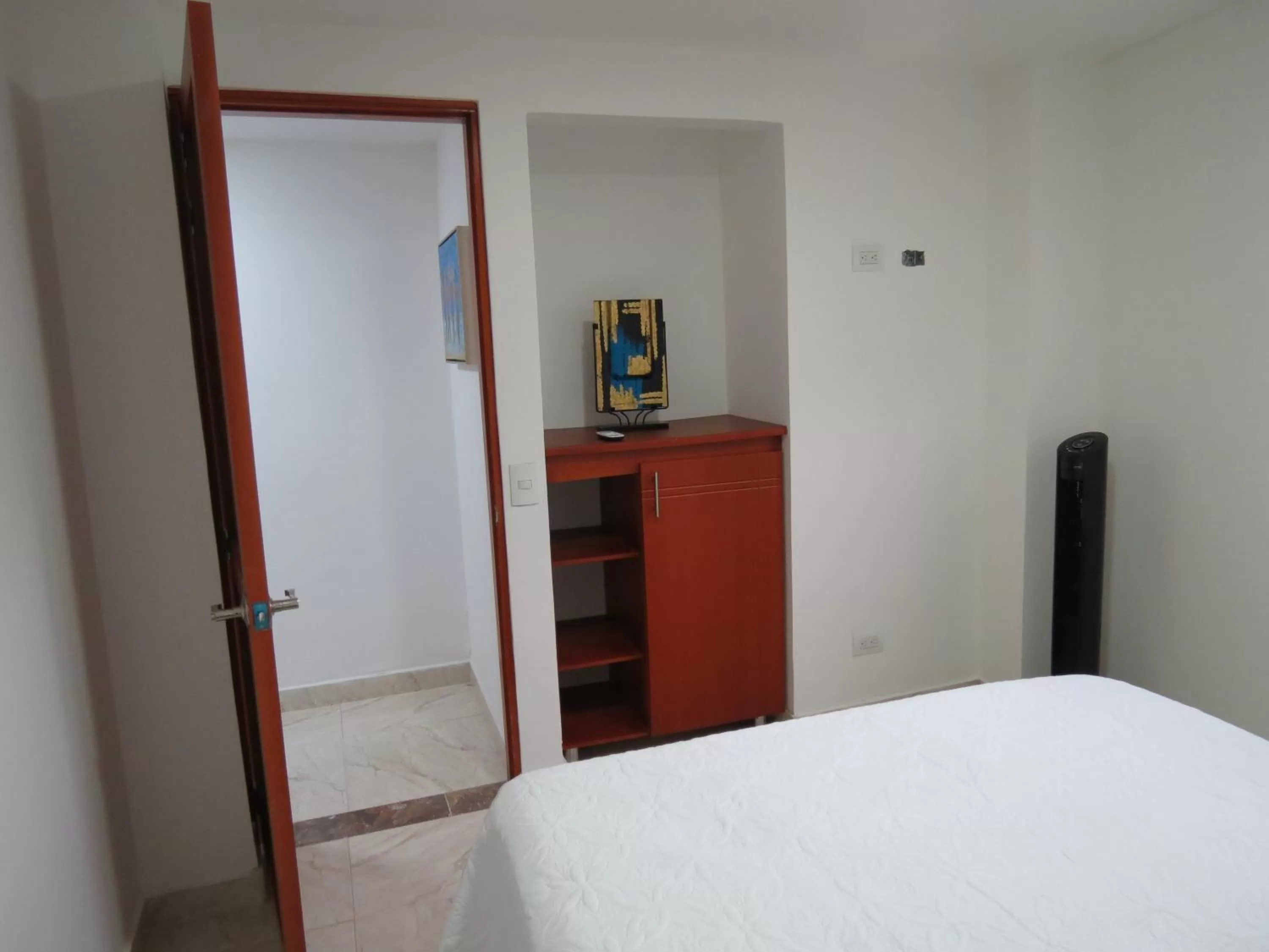 Photo of the whole room in ZOJO MARiNA BAY