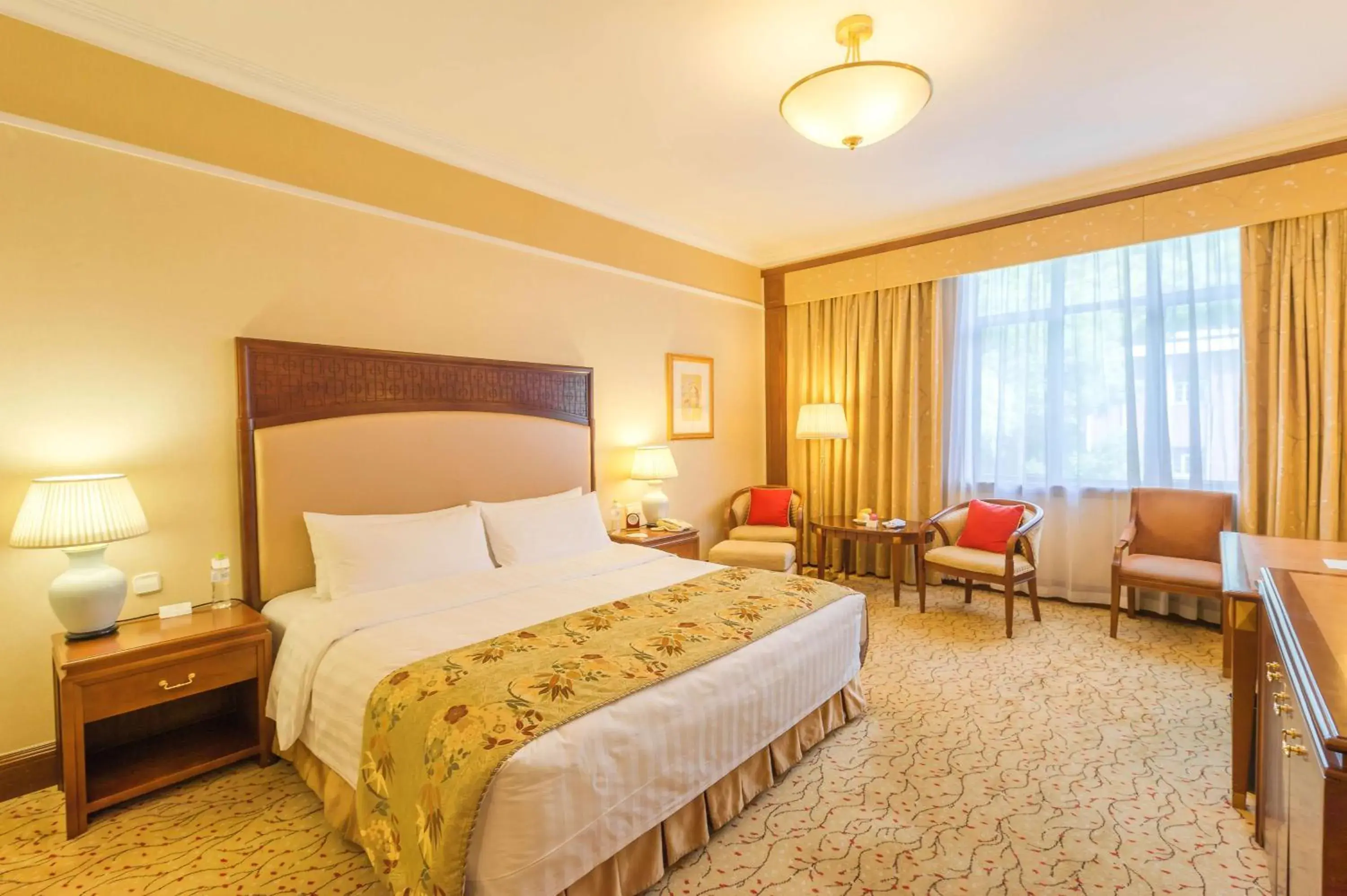 Photo of the whole room in Shangri-La Hotel, Hangzhou