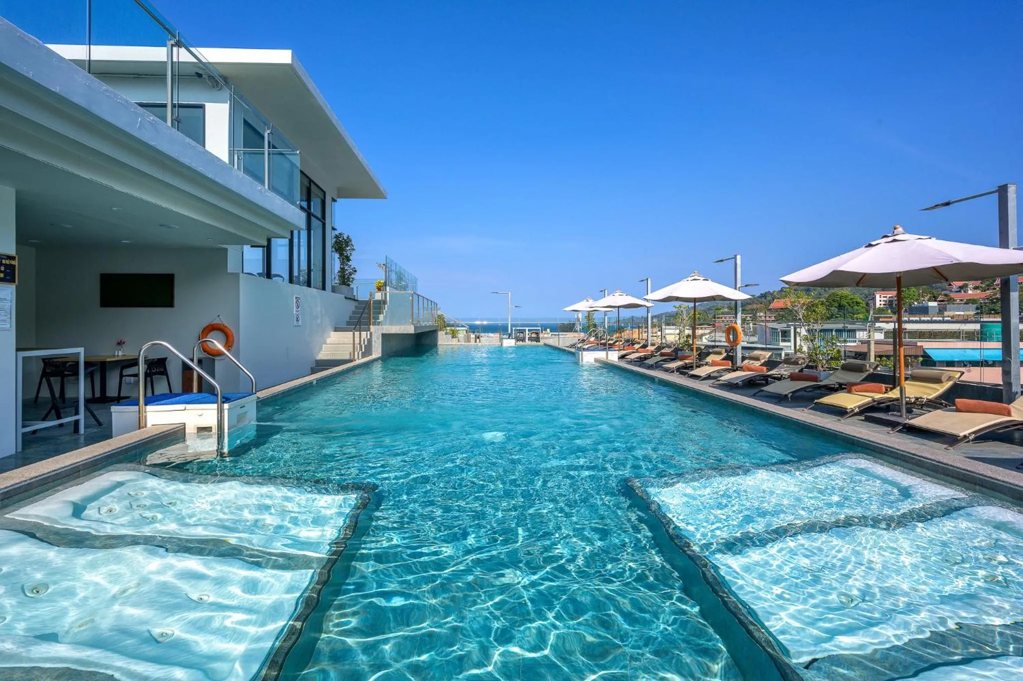 Swimming pool in Zenseana Resort & Spa - Patong, Phuket