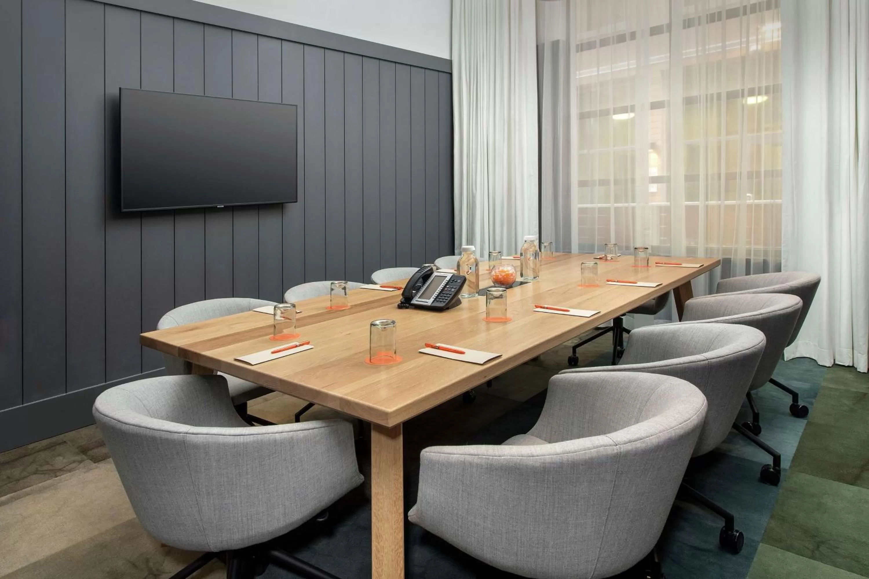 Meeting/conference room in Canopy By Hilton Ithaca Downtown