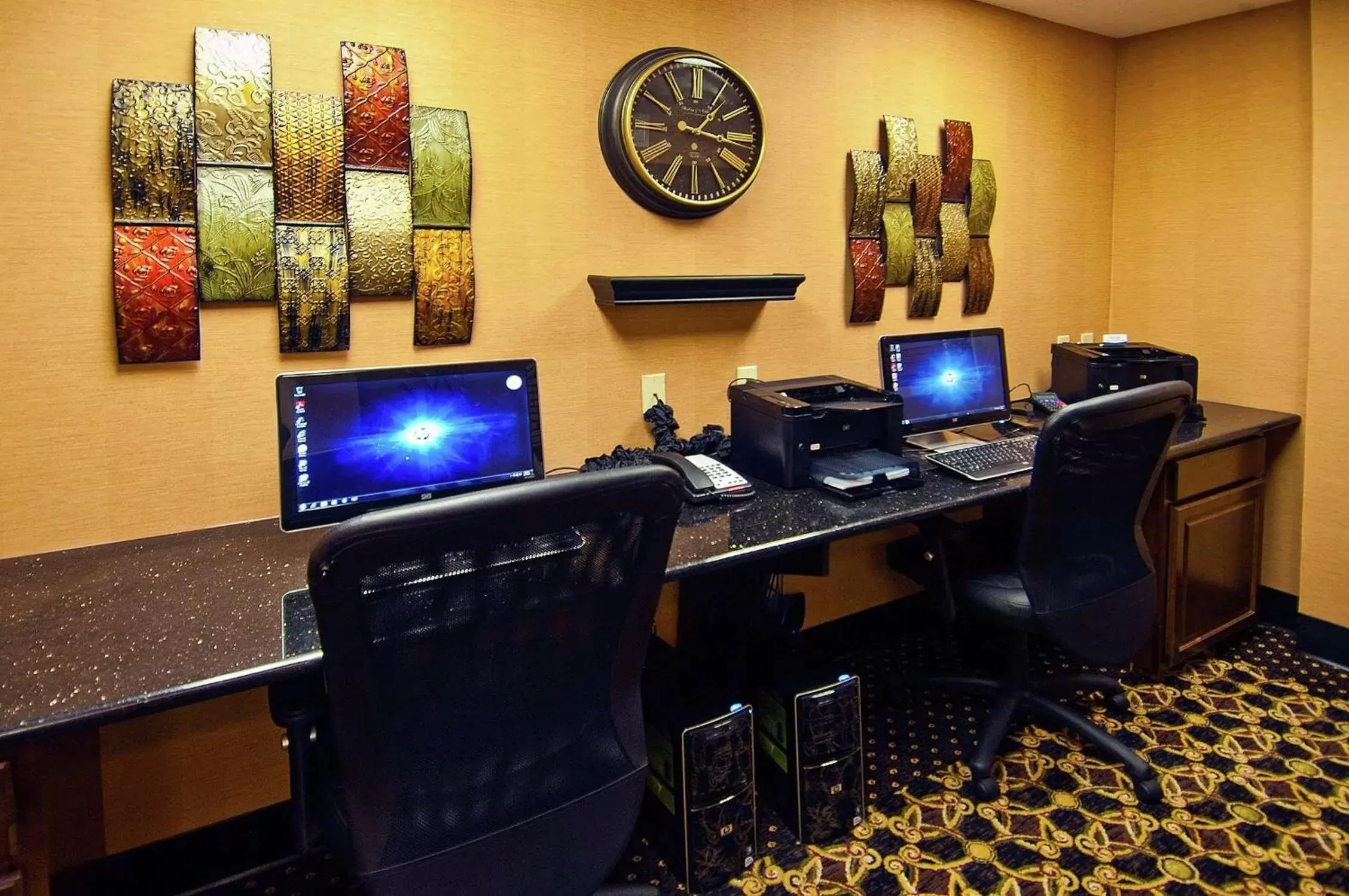 Business facilities, Business Area/Conference Room in Hampton Inn Oklahoma City Northwest