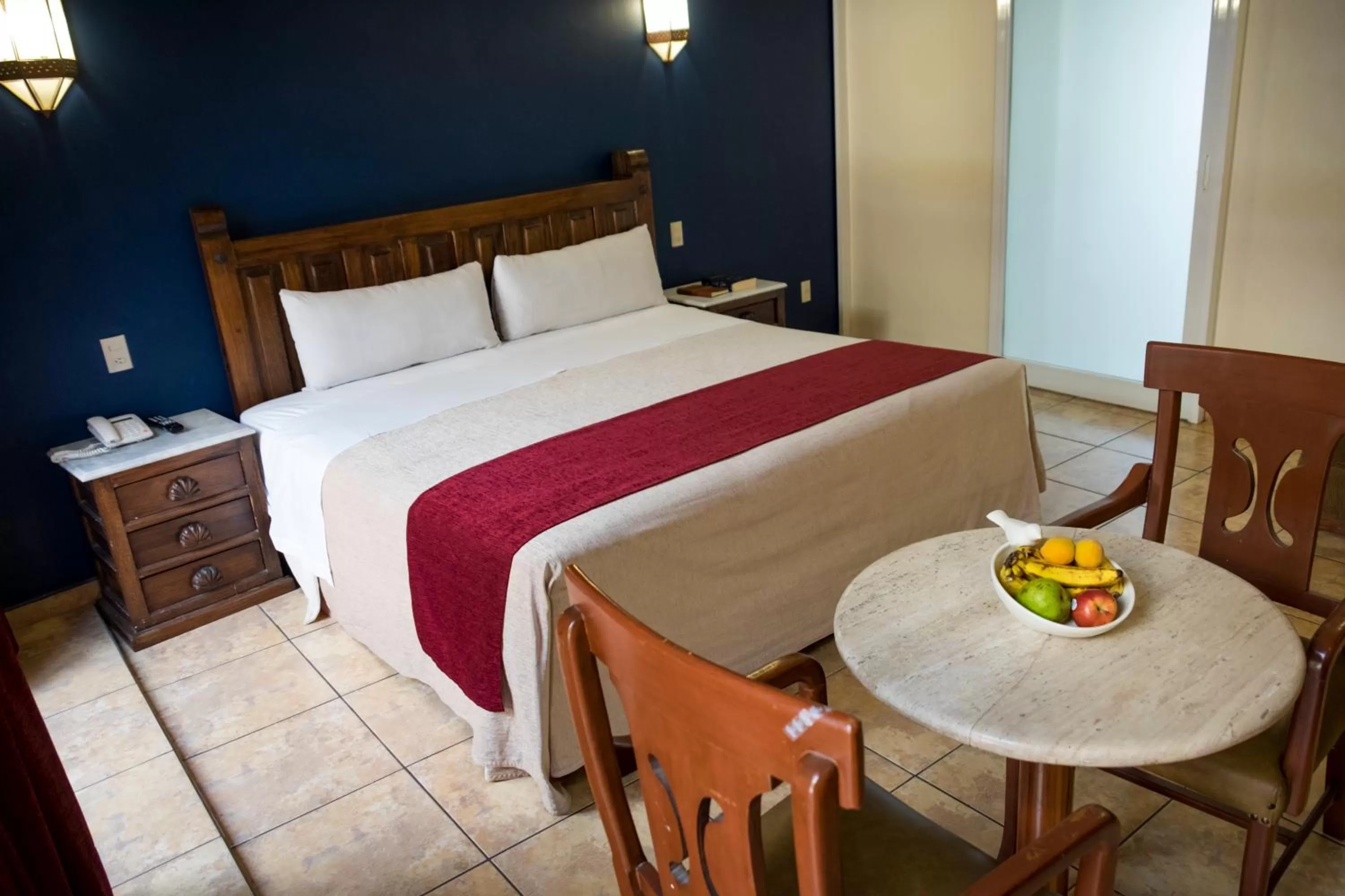 Bedroom, Bed in Hotel San Francisco Plaza