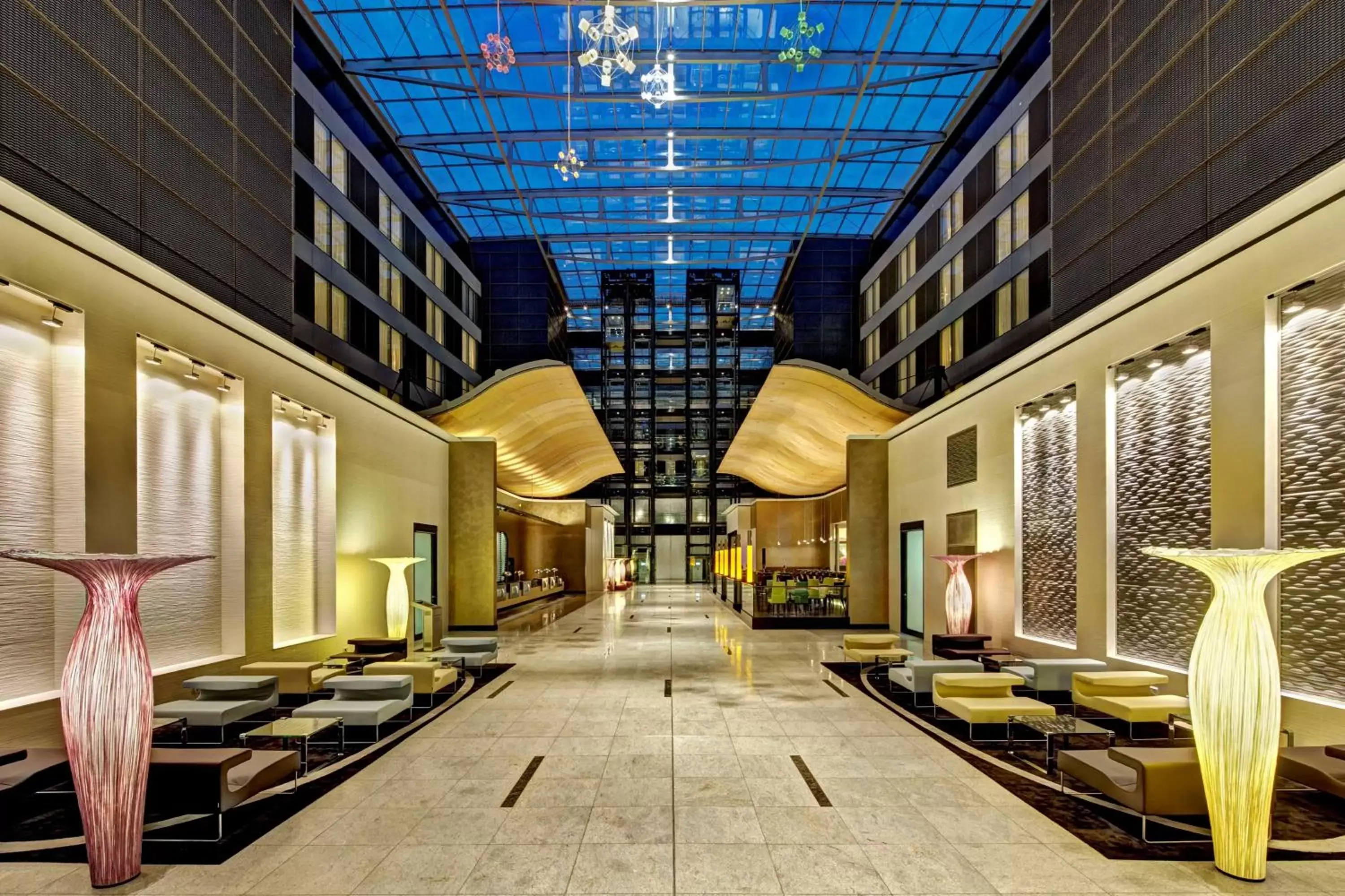 Lobby or reception in Hilton Frankfurt Airport