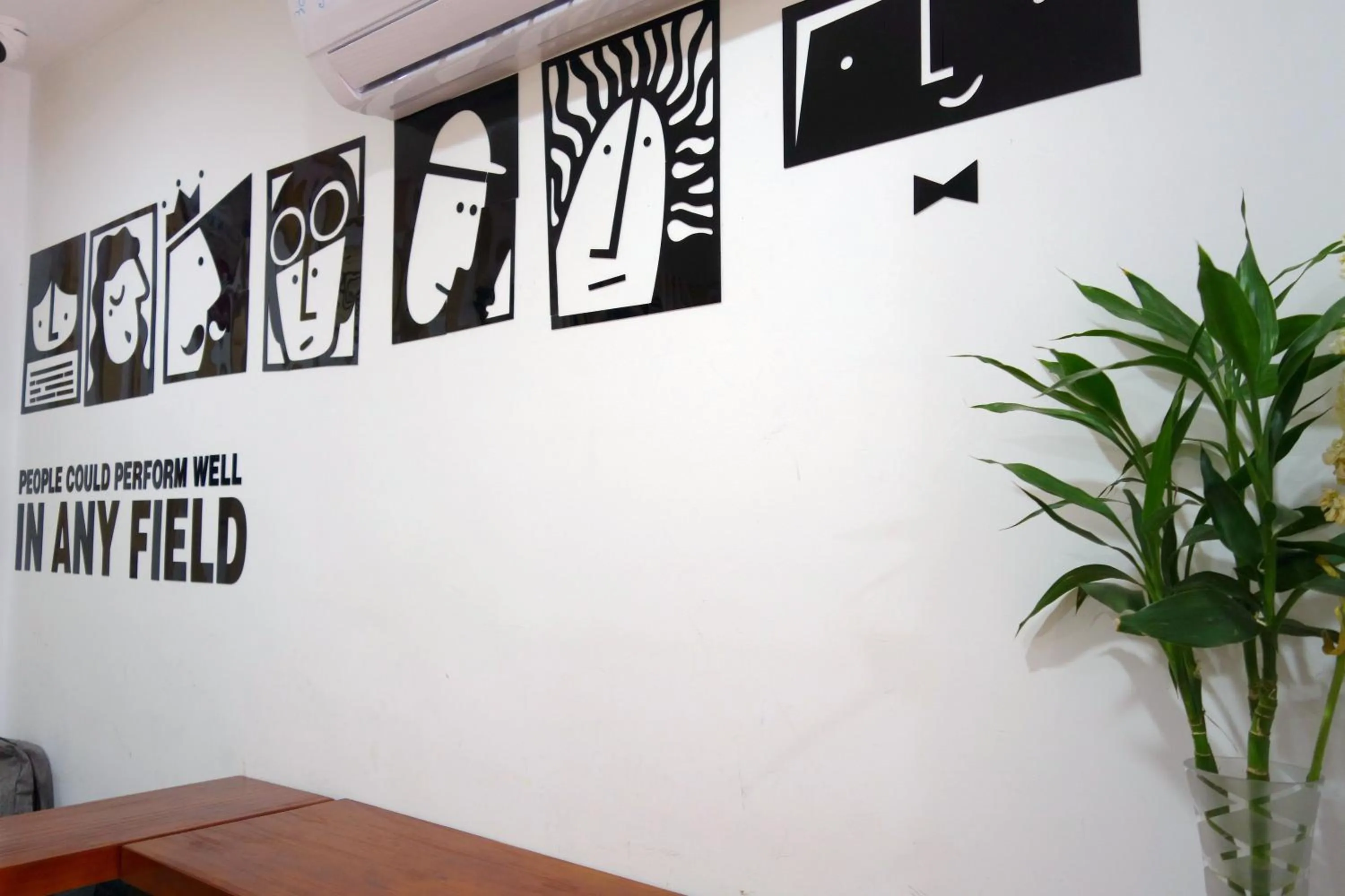 Property logo or sign in Hangzhou Memory Travel International Hotel-Edge Westlake