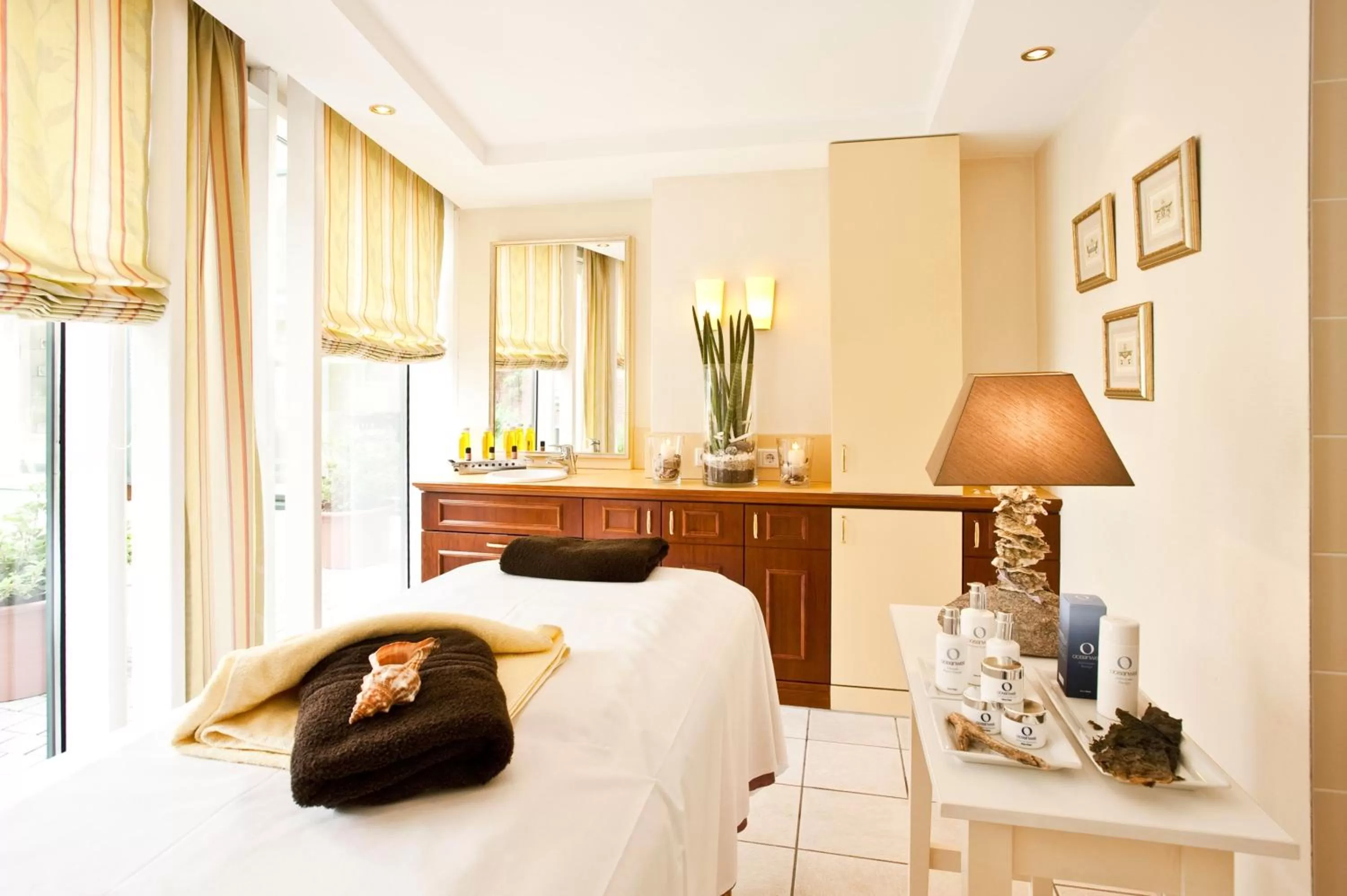 Spa and wellness centre/facilities, Bed in Hotel Birke, Ringhotel Kiel