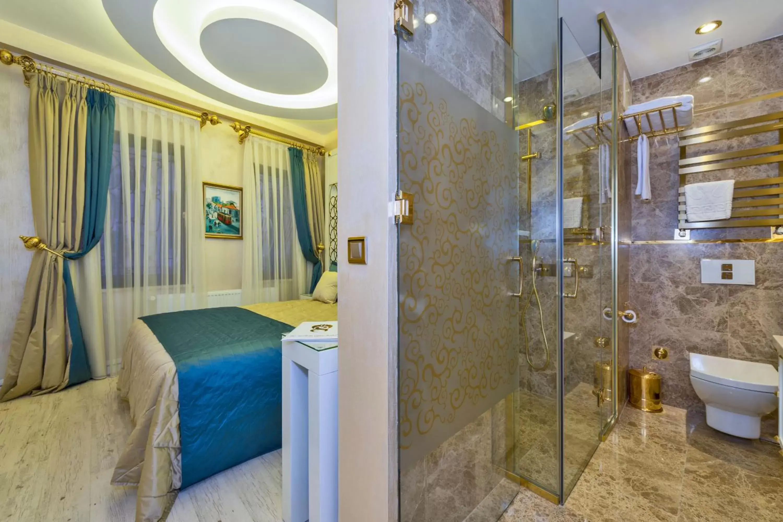 Bed, Bathroom in The Million Stone Hotel - Special Category