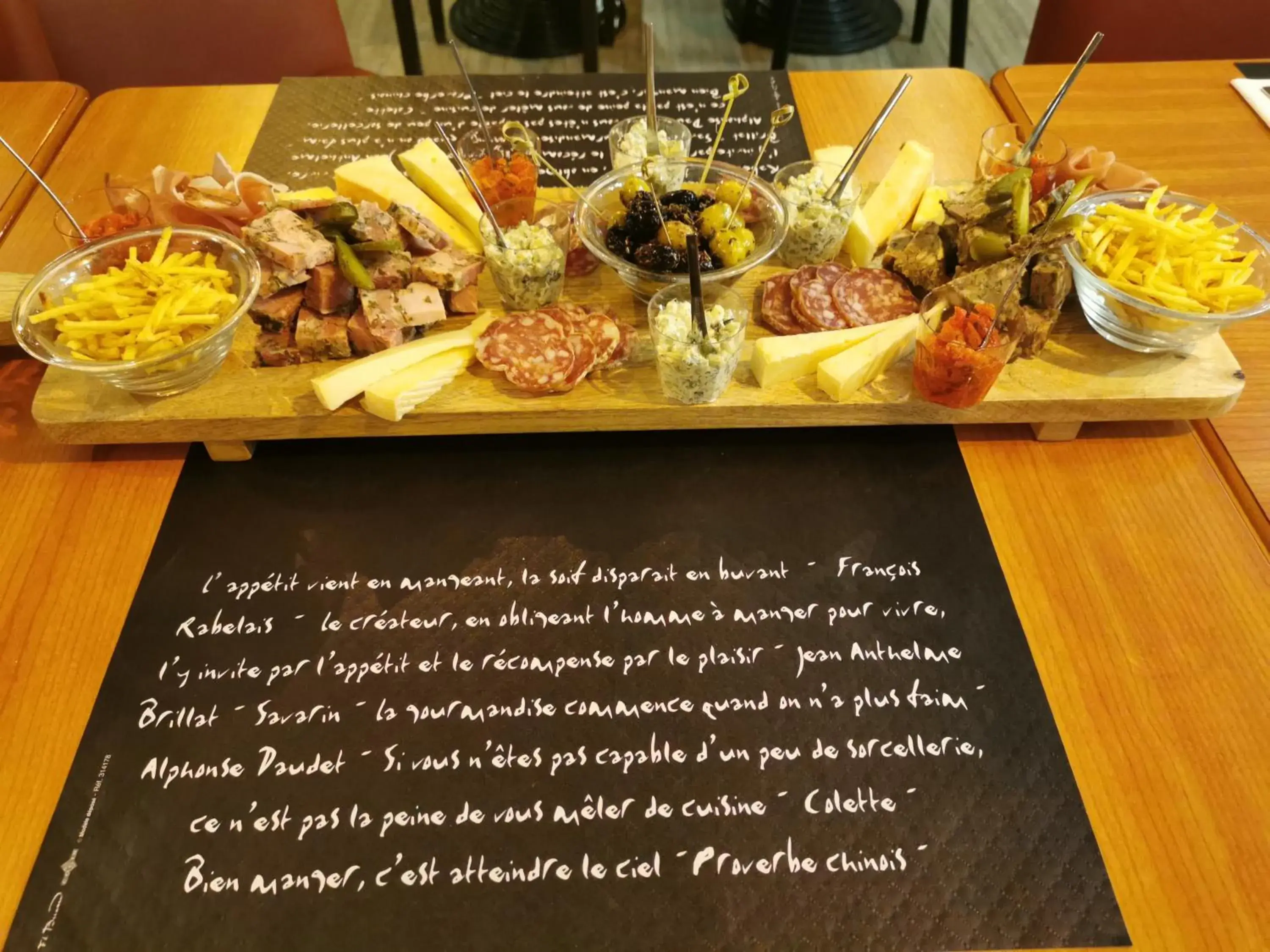 Food in Hôtel Kyriad Cap Sud Food in Hôtel Kyriad Cap Sud