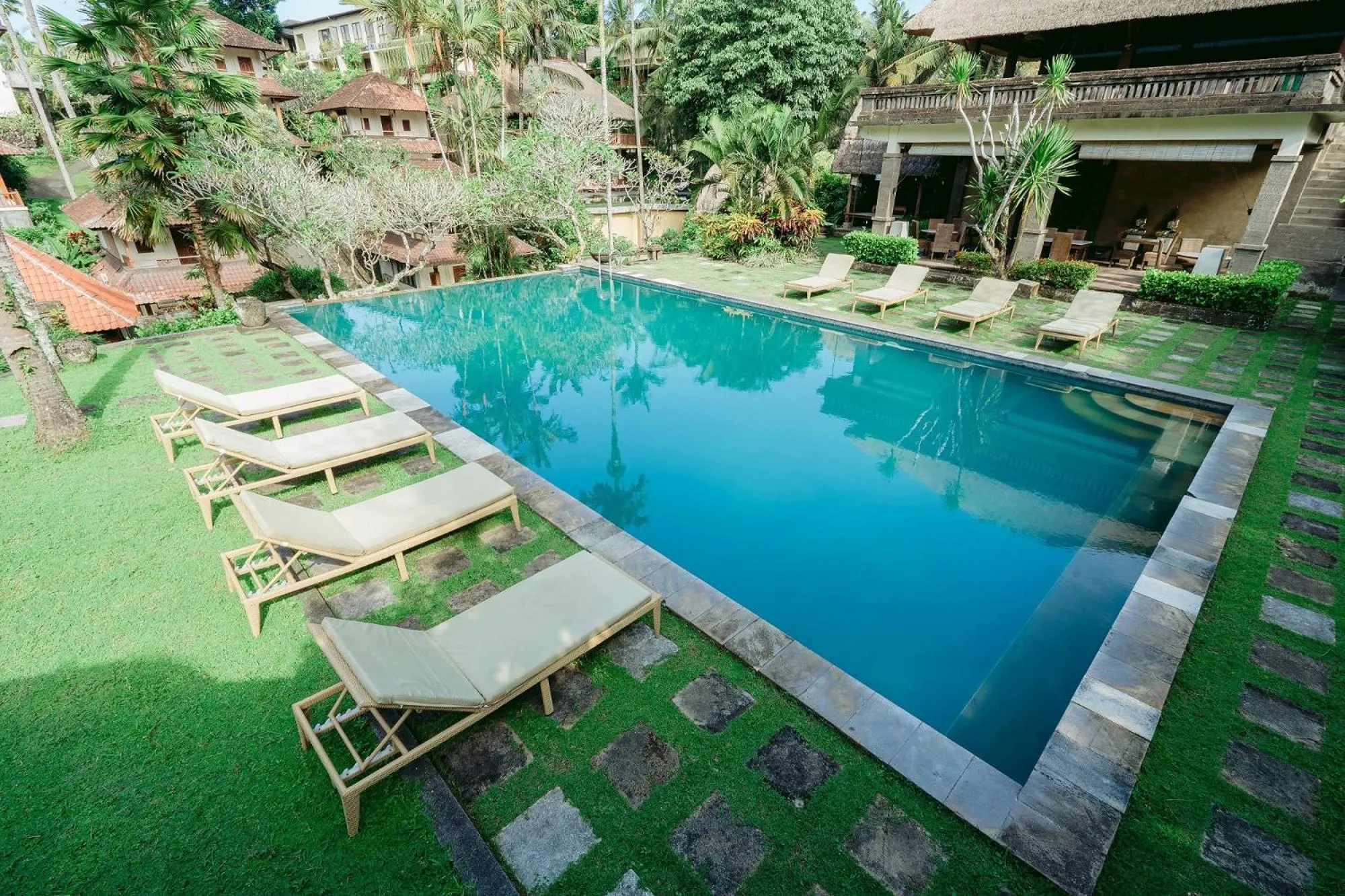 Swimming pool in Pertiwi Resort & Spa