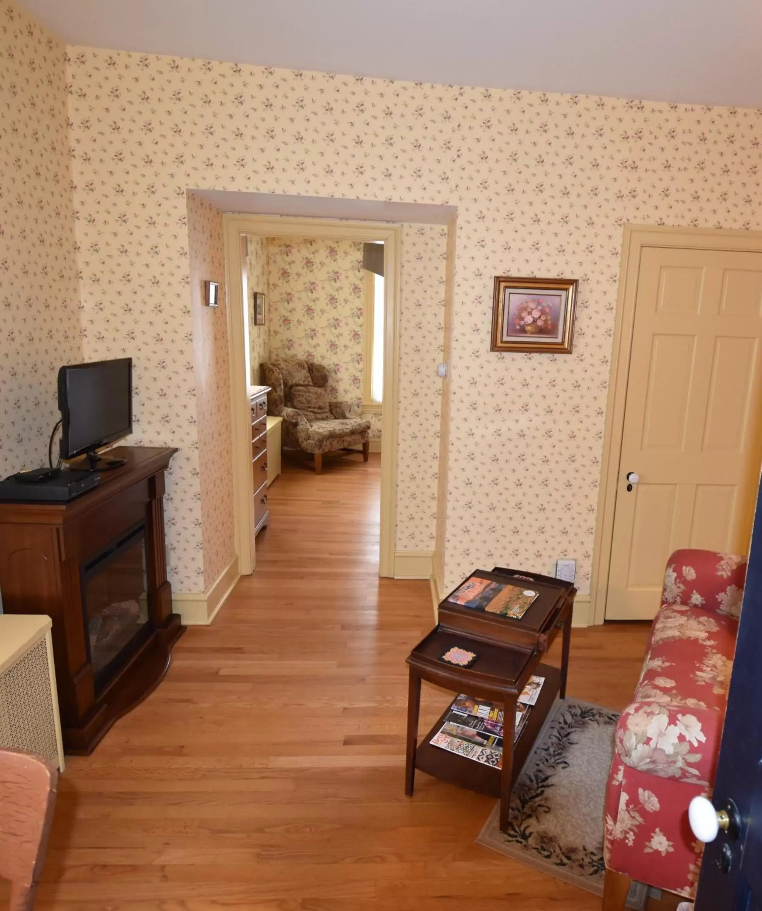 Seating Area in Apple Bin Inn