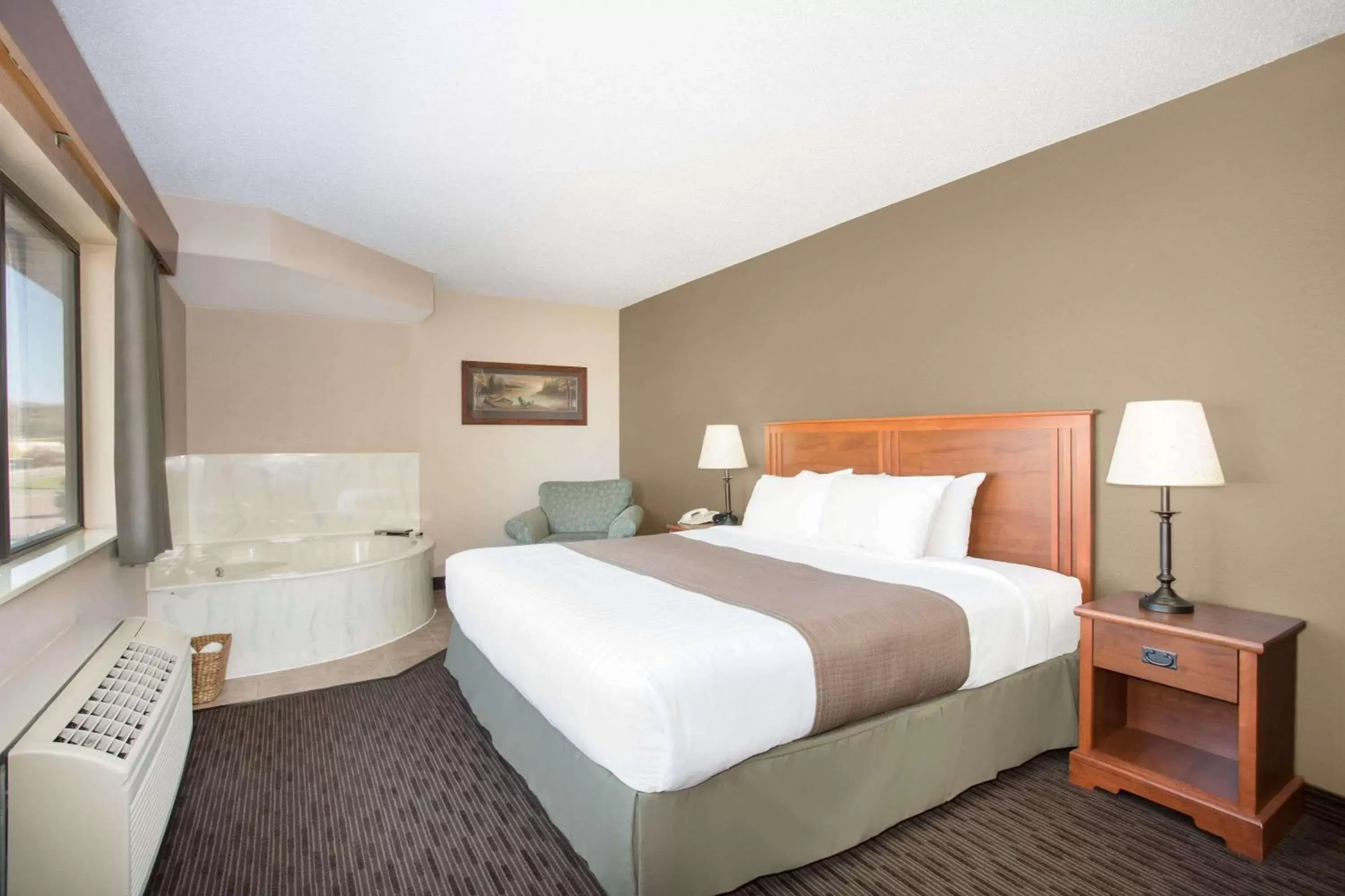 Photo of the whole room, Bed in AmericInn by Wyndham Sioux City