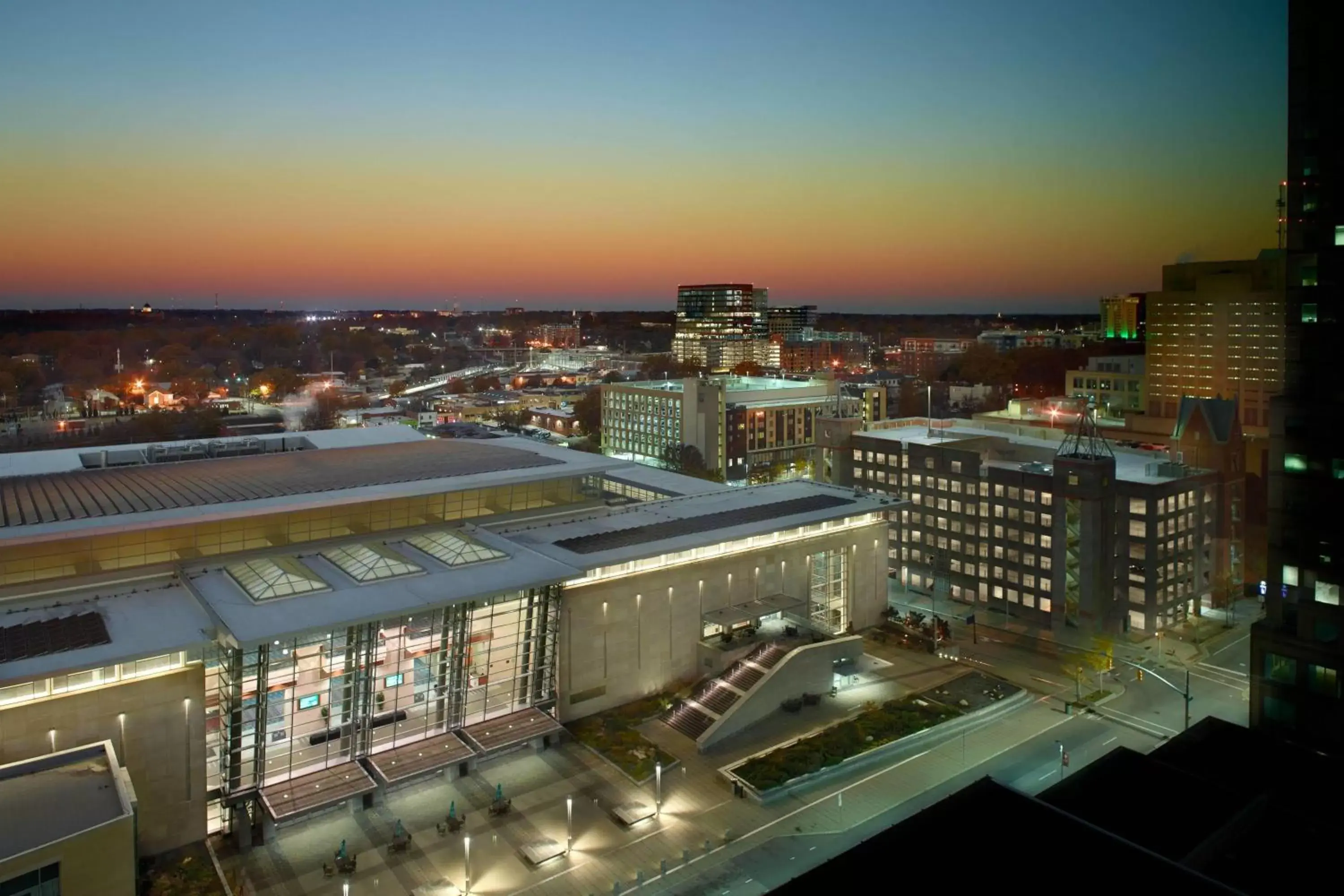 Photo of the whole room, Bird's-eye View in Marriott Raleigh City Center