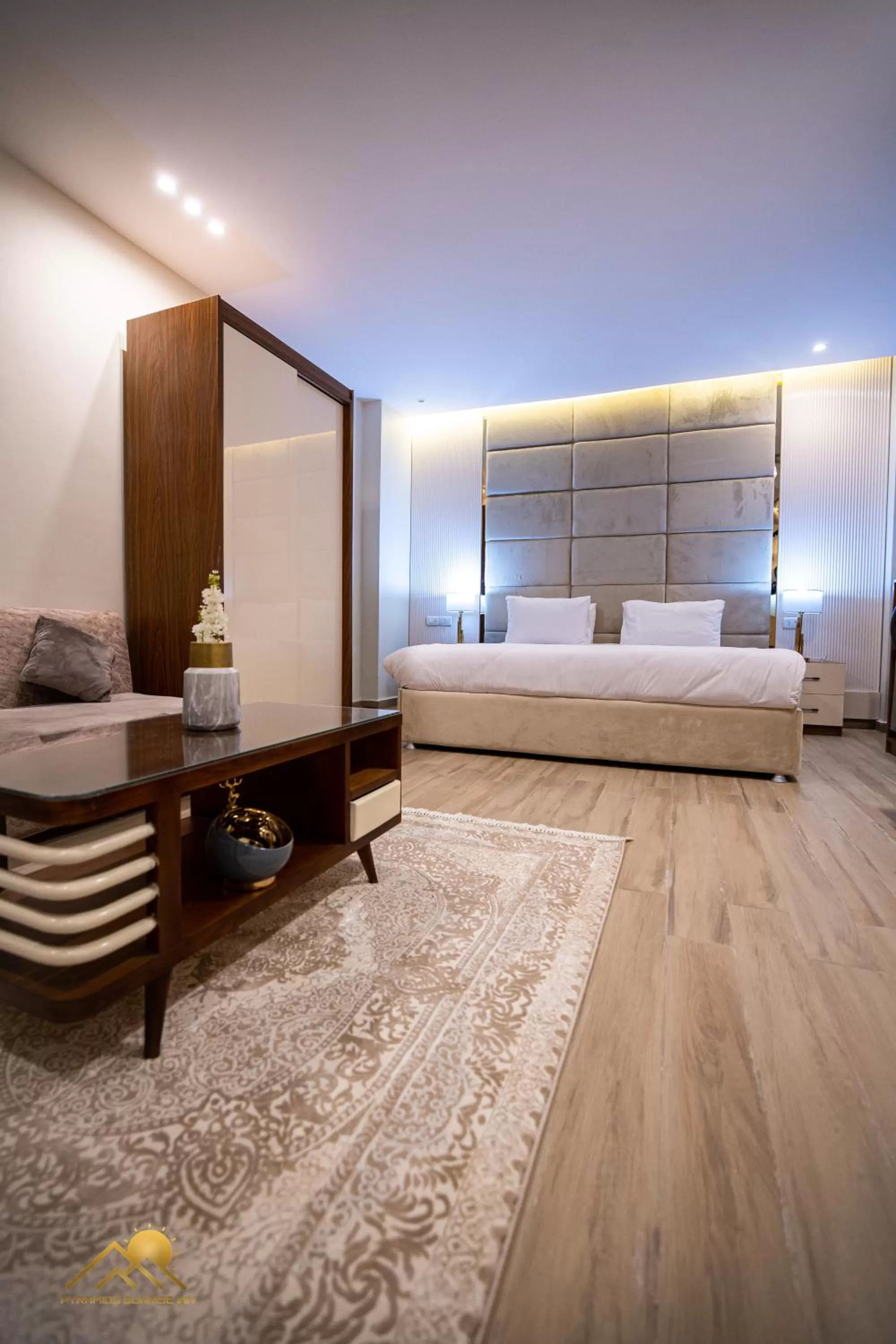 Bed in Pyramids sunrise inn