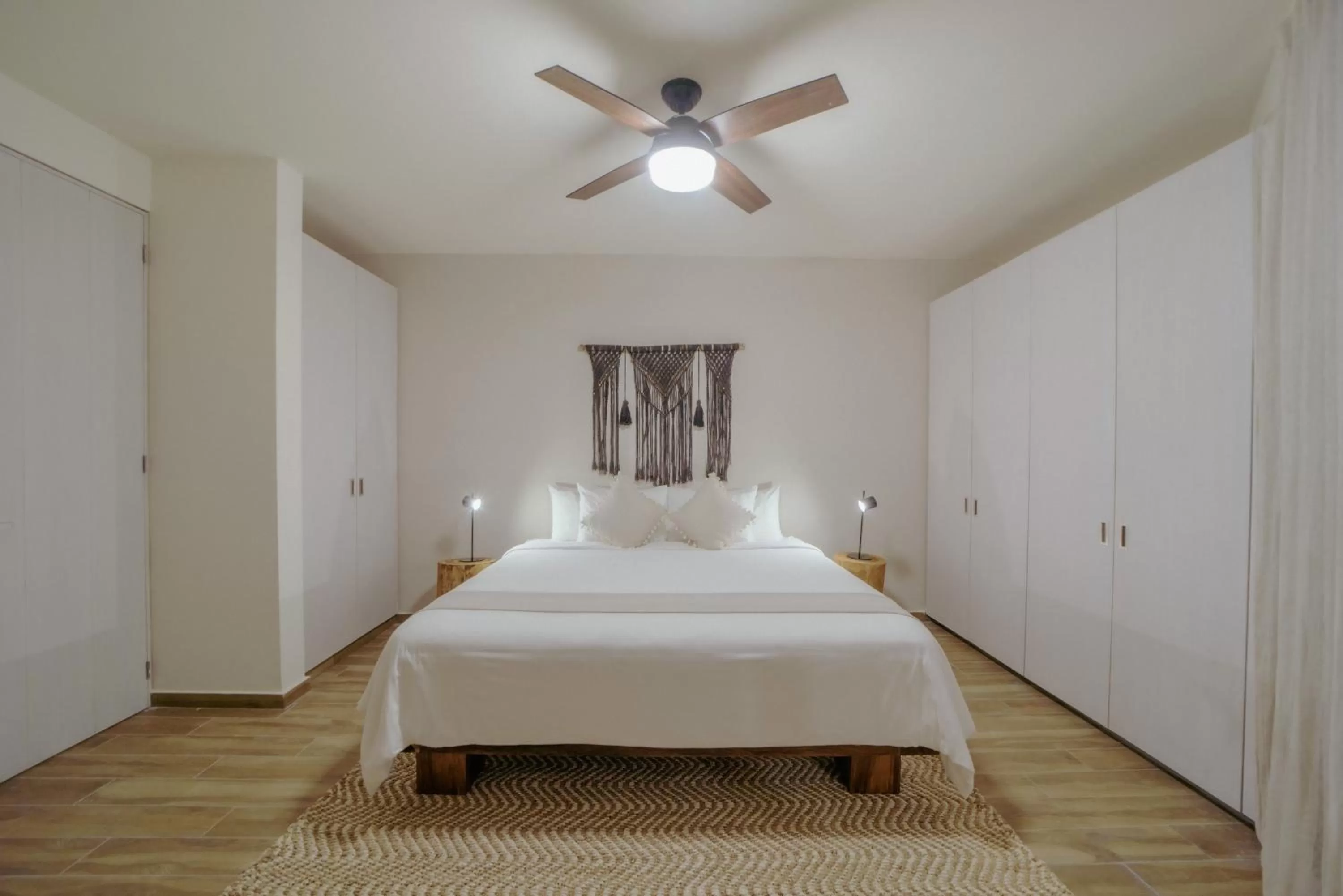 Bed in KASA Hotel Kuyen - Adults Only