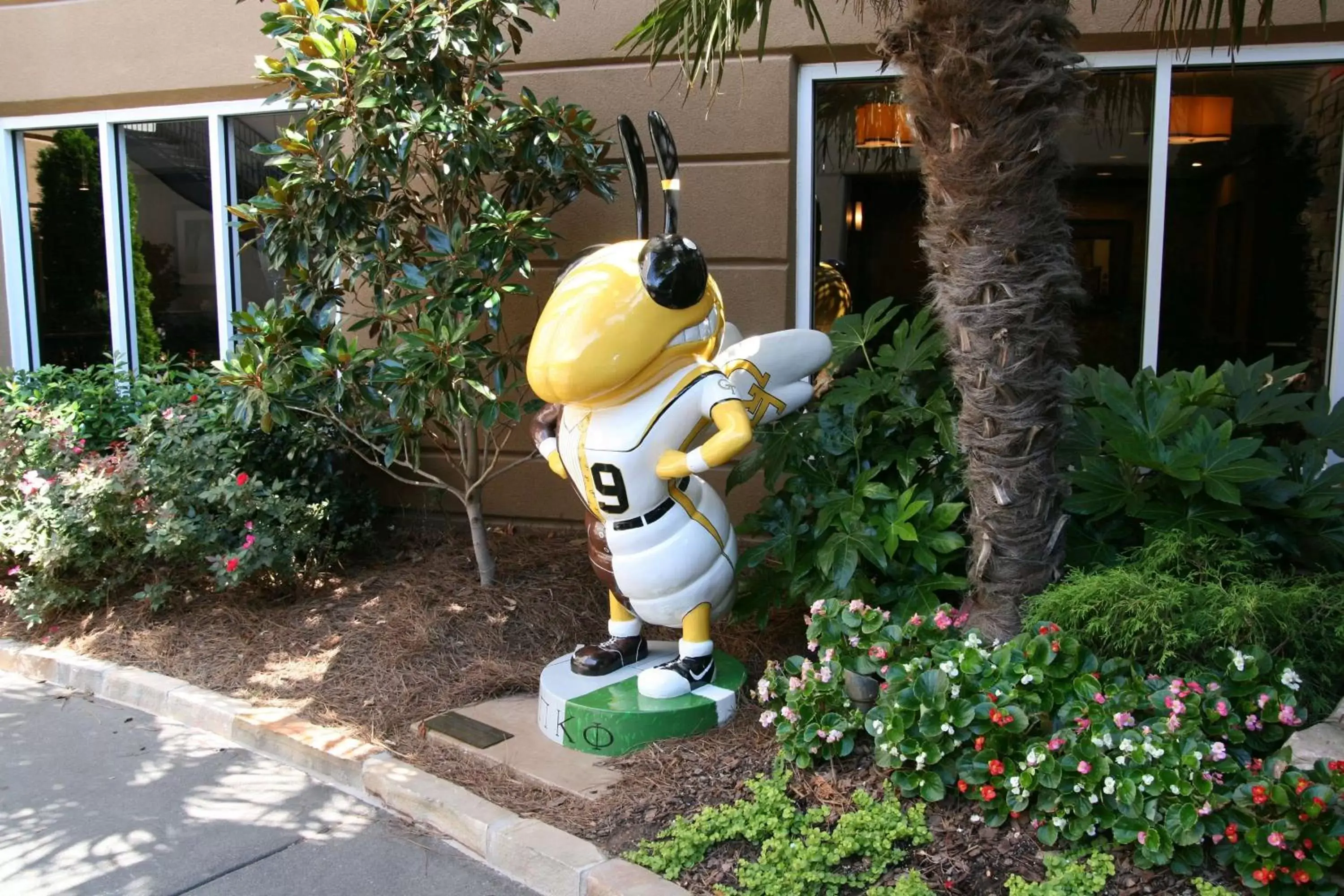 Property building in Hampton Inn Atlanta-Georgia Tech-Downtown Property building in Hampton Inn Atlanta-Georgia Tech-Downtown