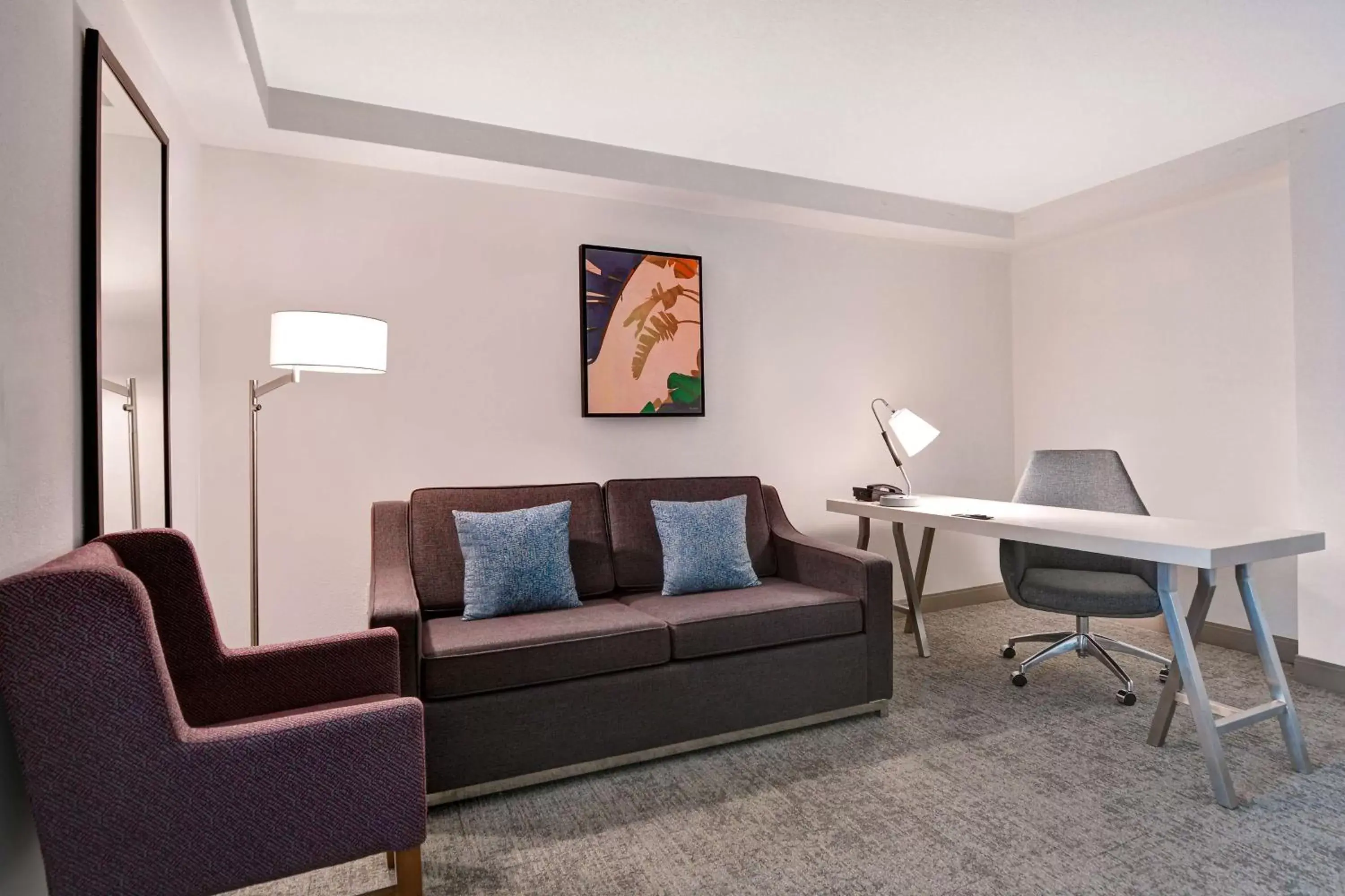 Bedroom, Seating Area in Hilton Garden Inn Jacksonville Orange Park