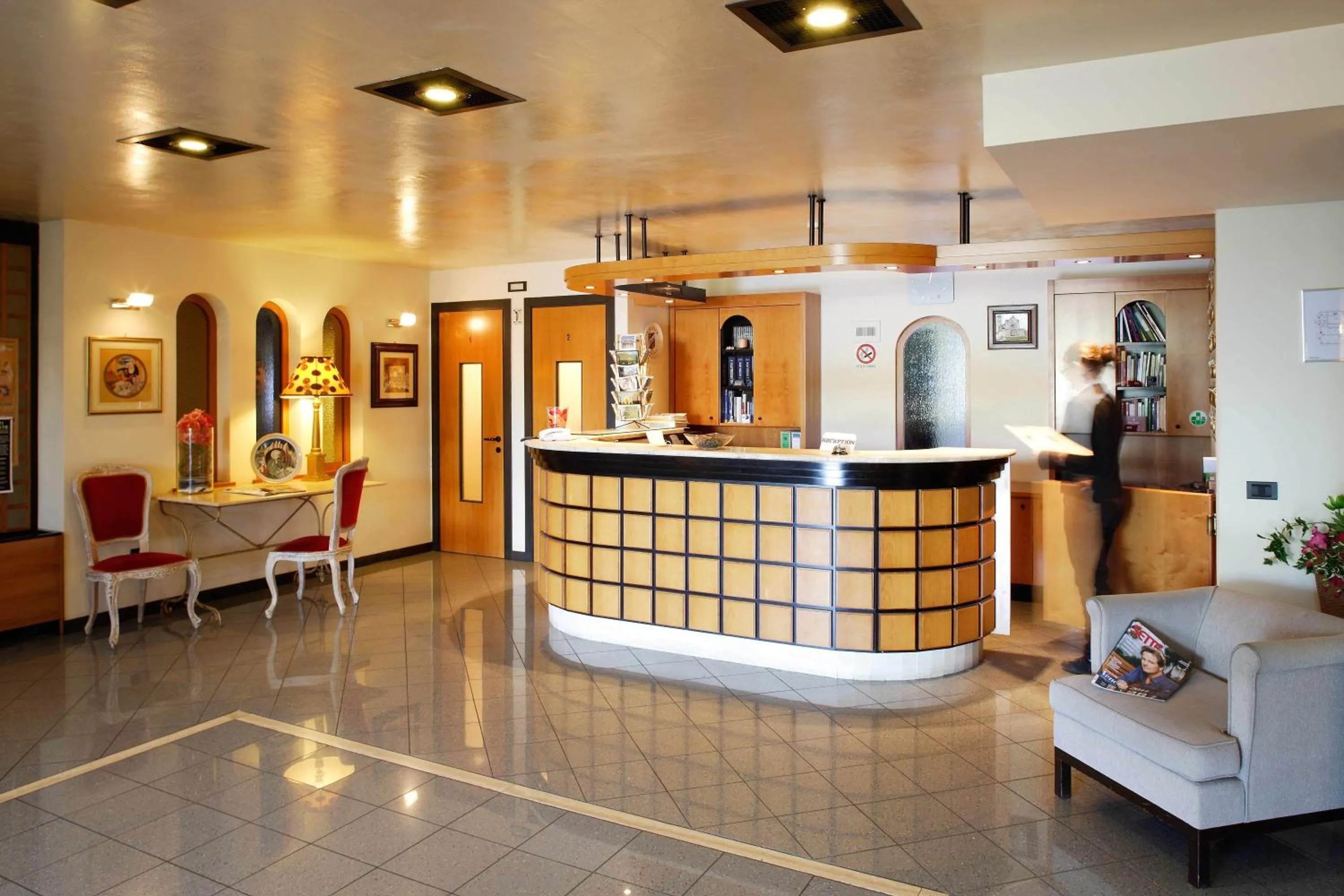 Lobby or reception in Hotel Cristallo di La Rosetta Srl