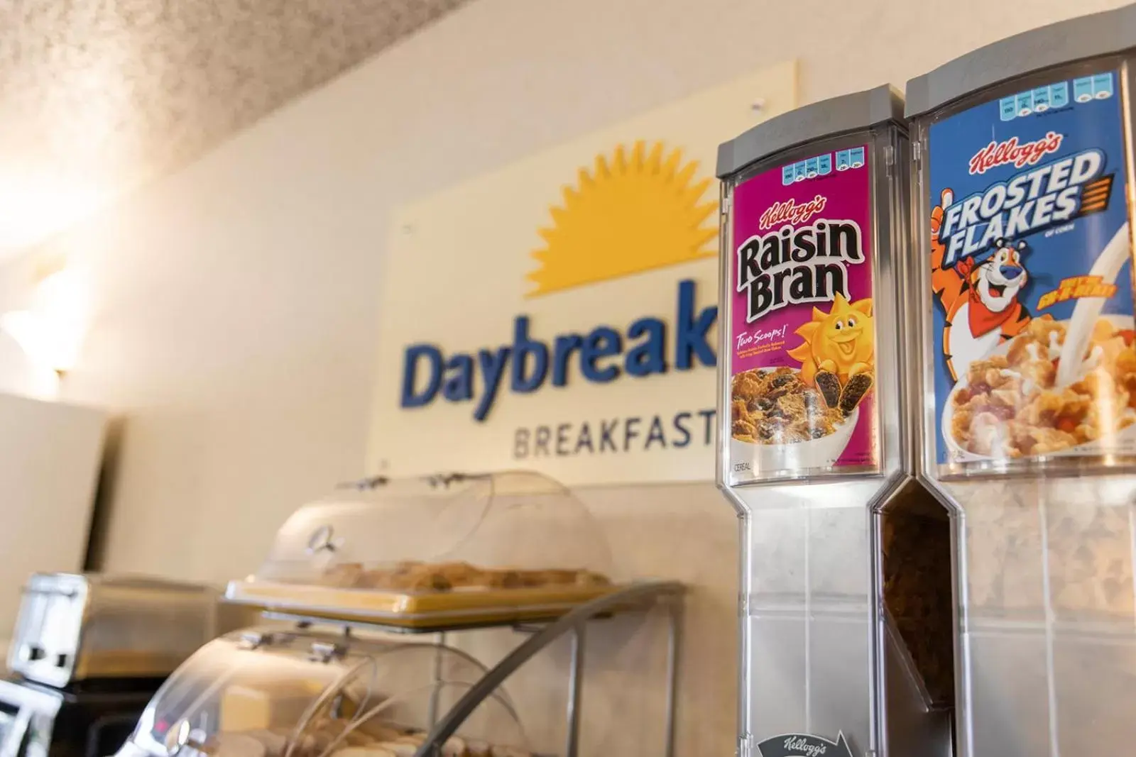 Continental breakfast in Days Inn by Wyndham Kuttawa/Eddyville