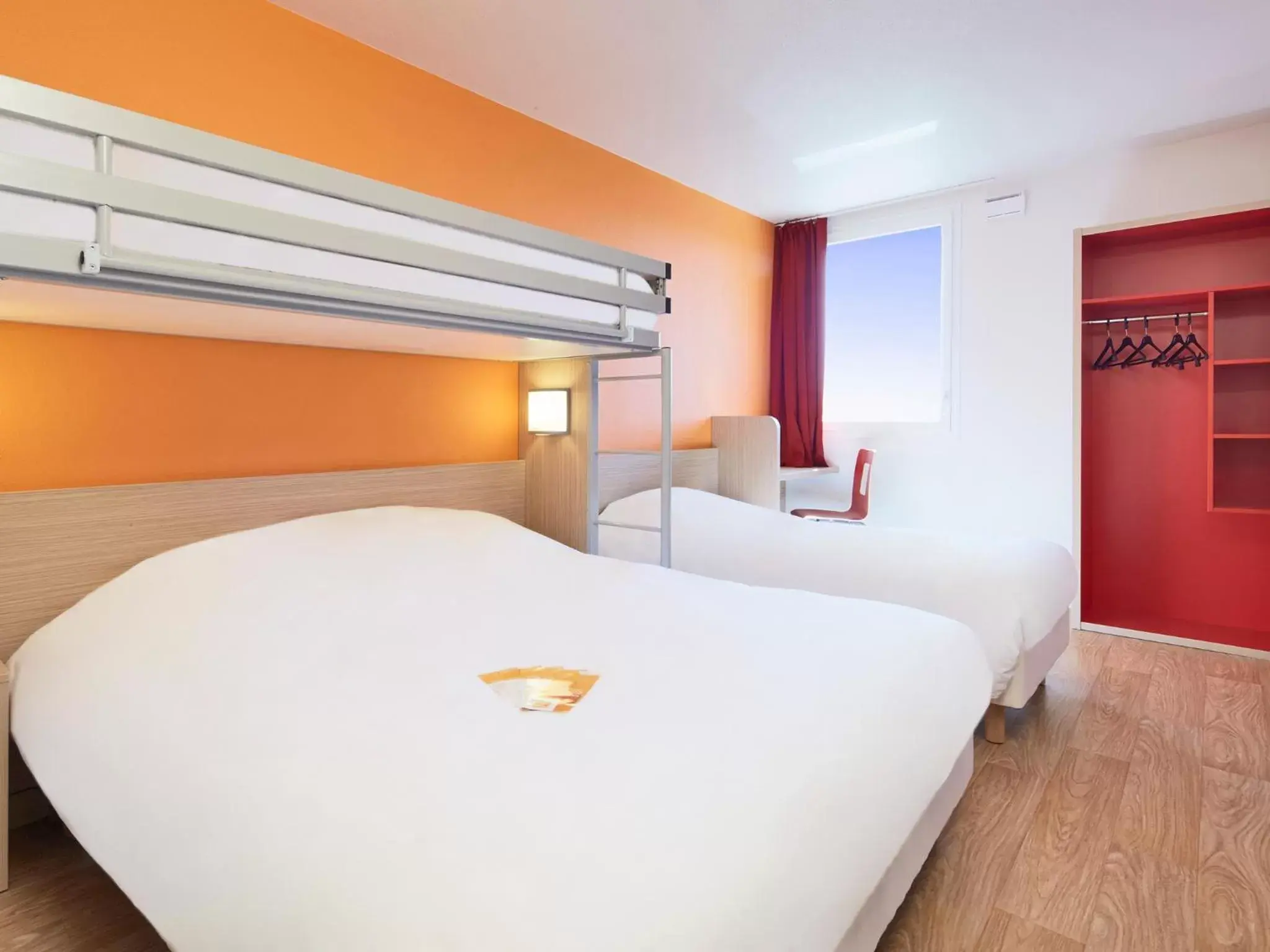 Bed, Room Photo in Premiere Classe Valence Nord - Saint Marcel Les Valence