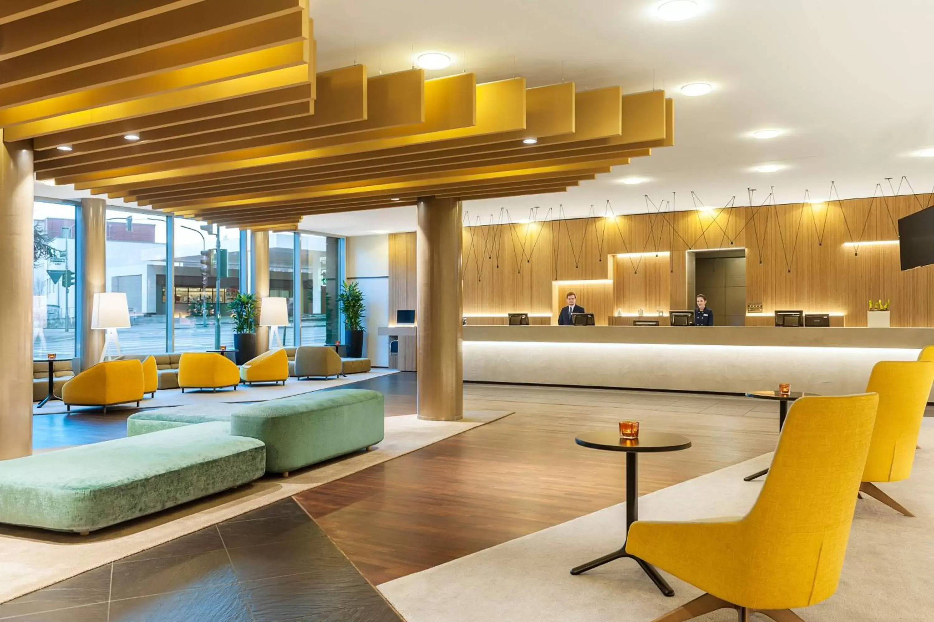 Lobby or reception in NH Düsseldorf City Nord Lobby or reception in NH Düsseldorf City Nord