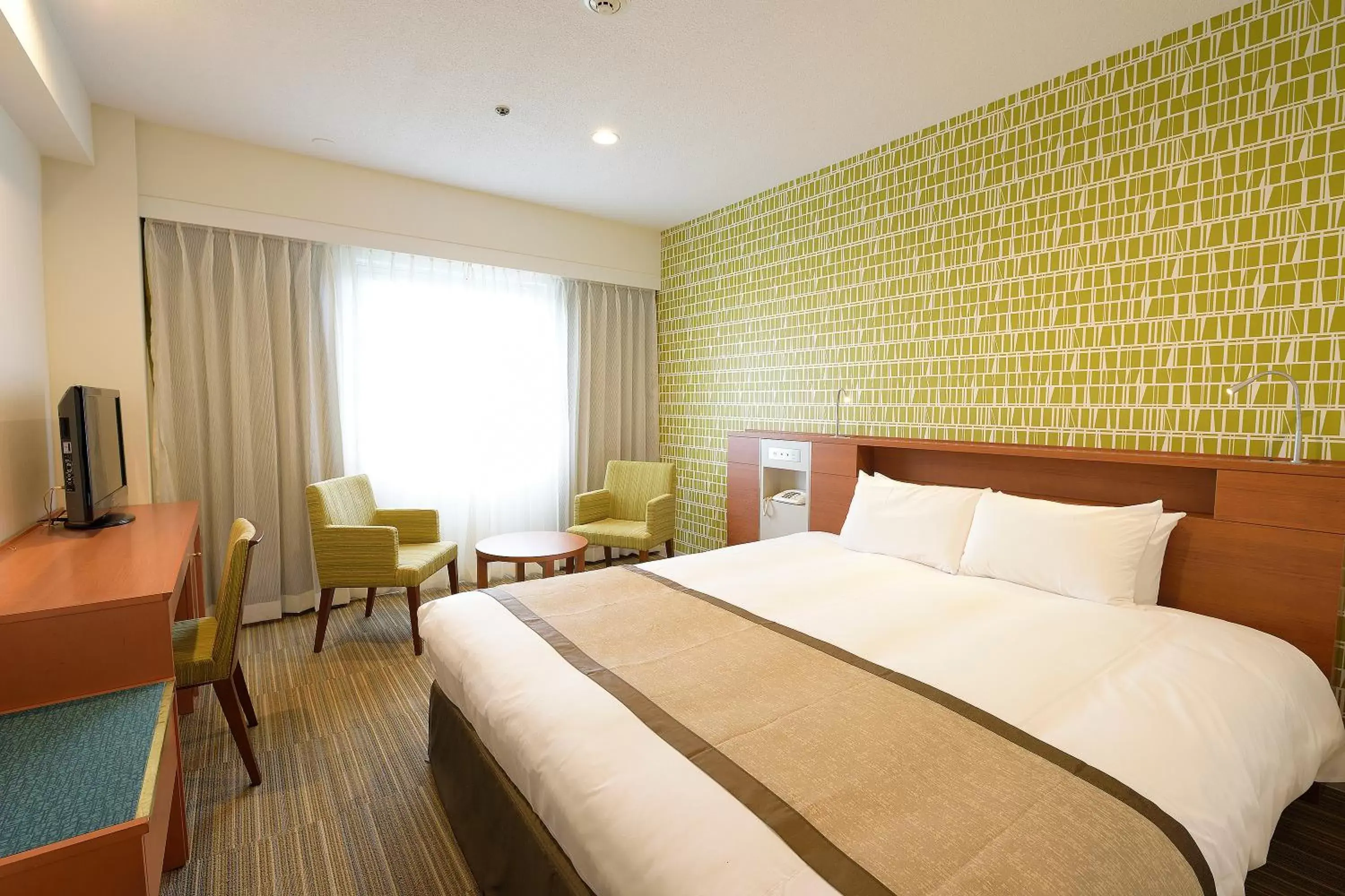 Photo of the whole room, Bed in Narita Tobu Hotel Airport