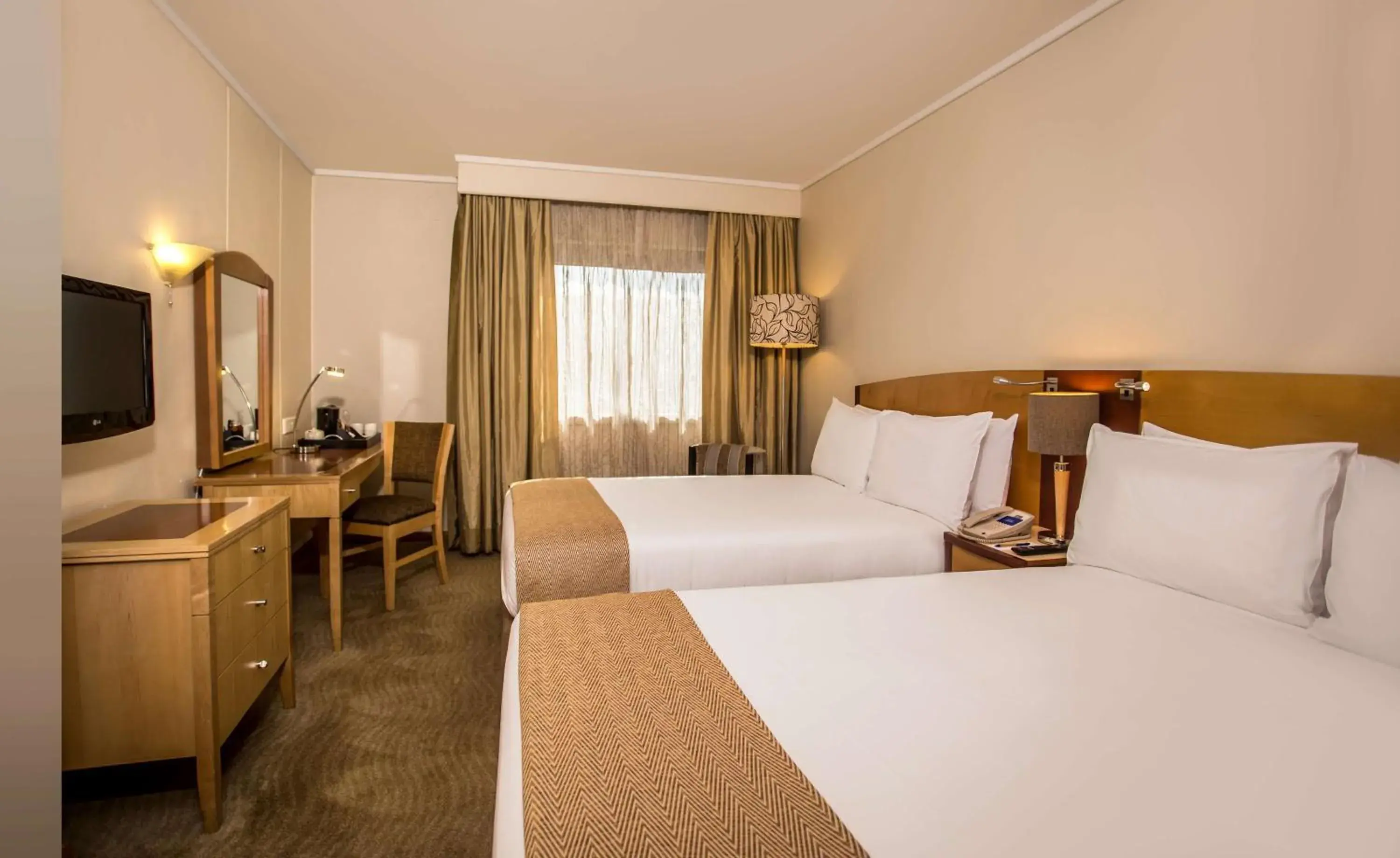 Standard Room 2 Double Beds Smoking in Garden Court Eastgate Standard Room 2 Double Beds Smoking in Garden Court Eastgate