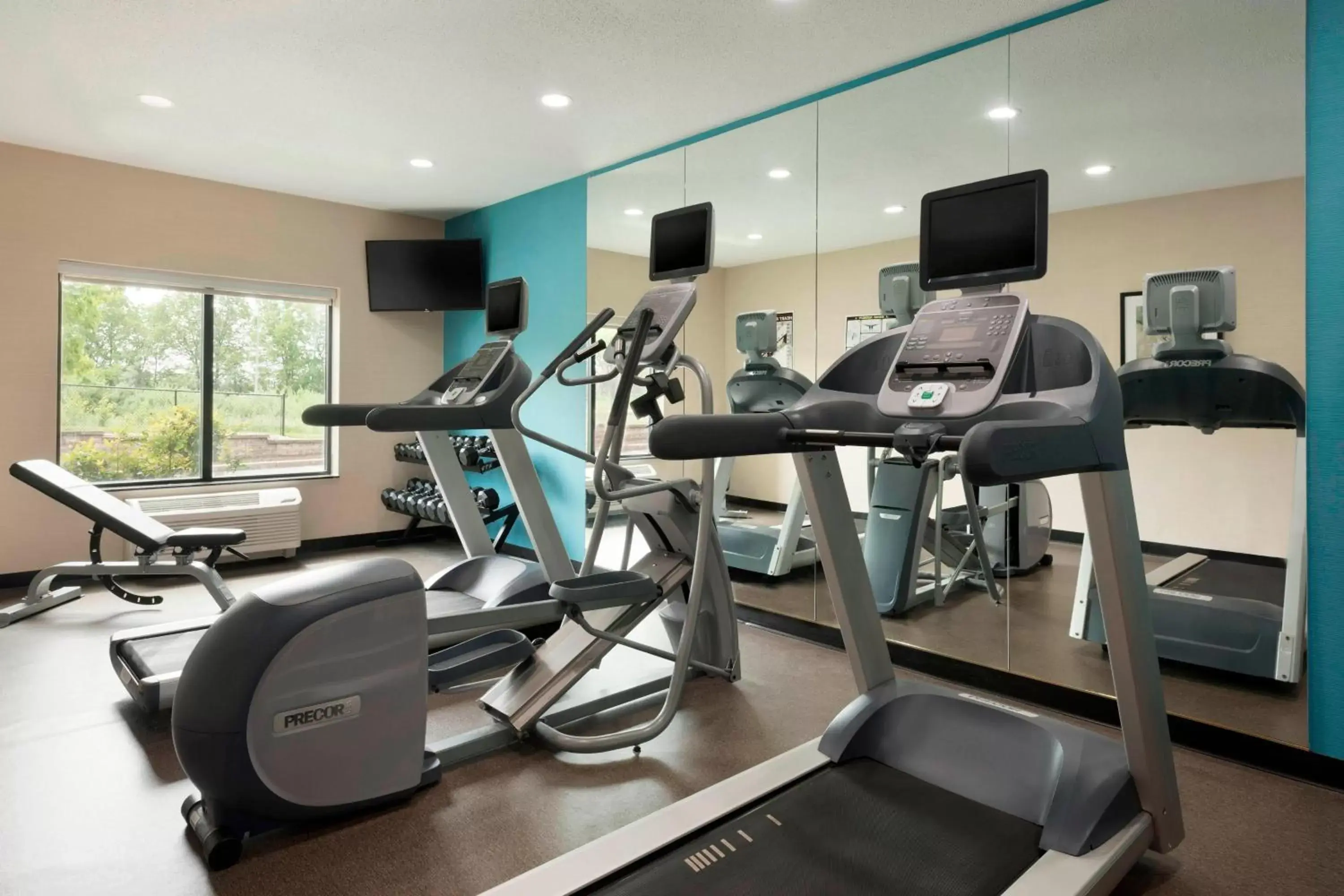 Fitness centre/facilities, Fitness Center/Facilities in Fairfield Inn & Suites Hartford Manchester