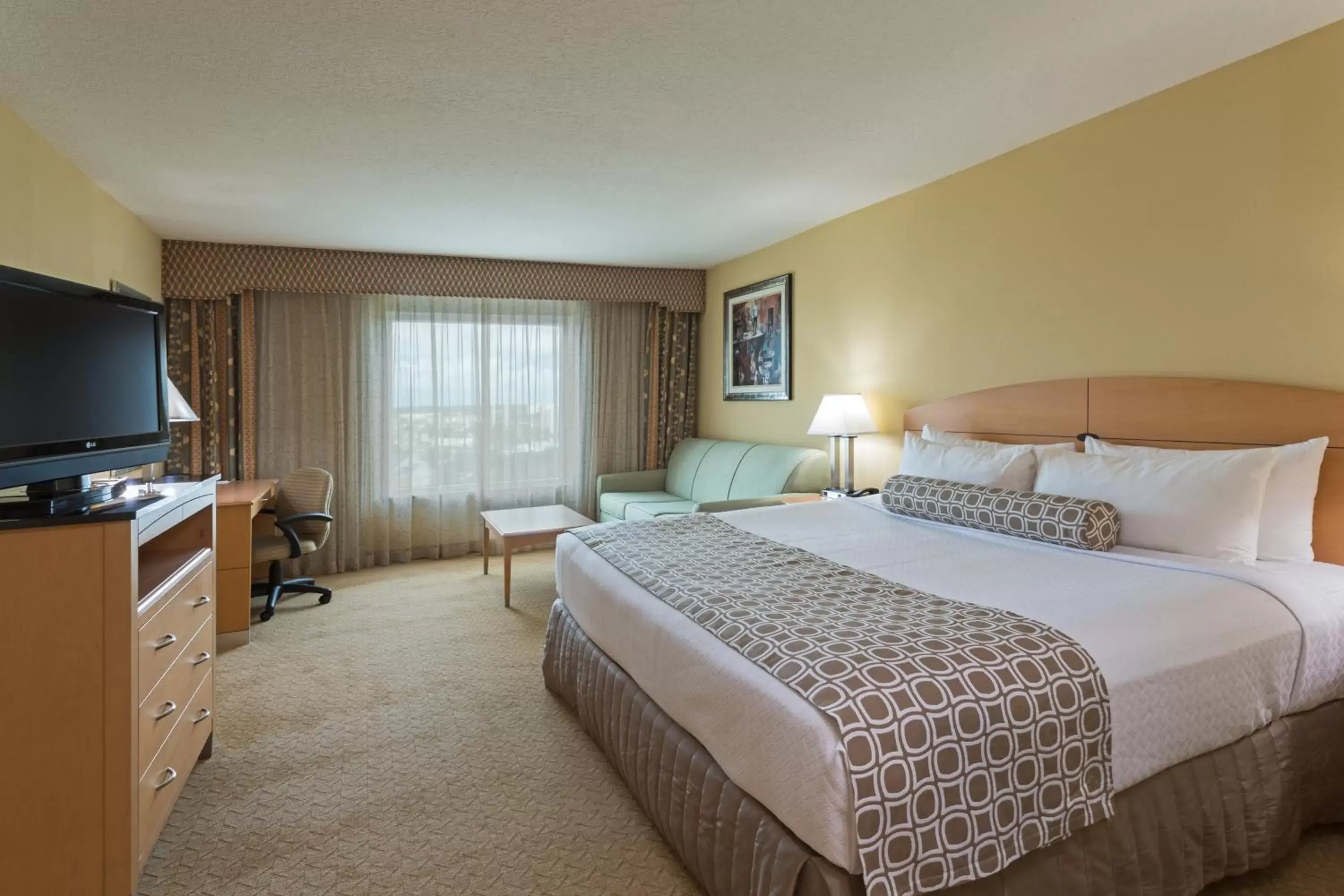 Bedroom, Bed in Hotel Kinetic Orlando Universal Blvd