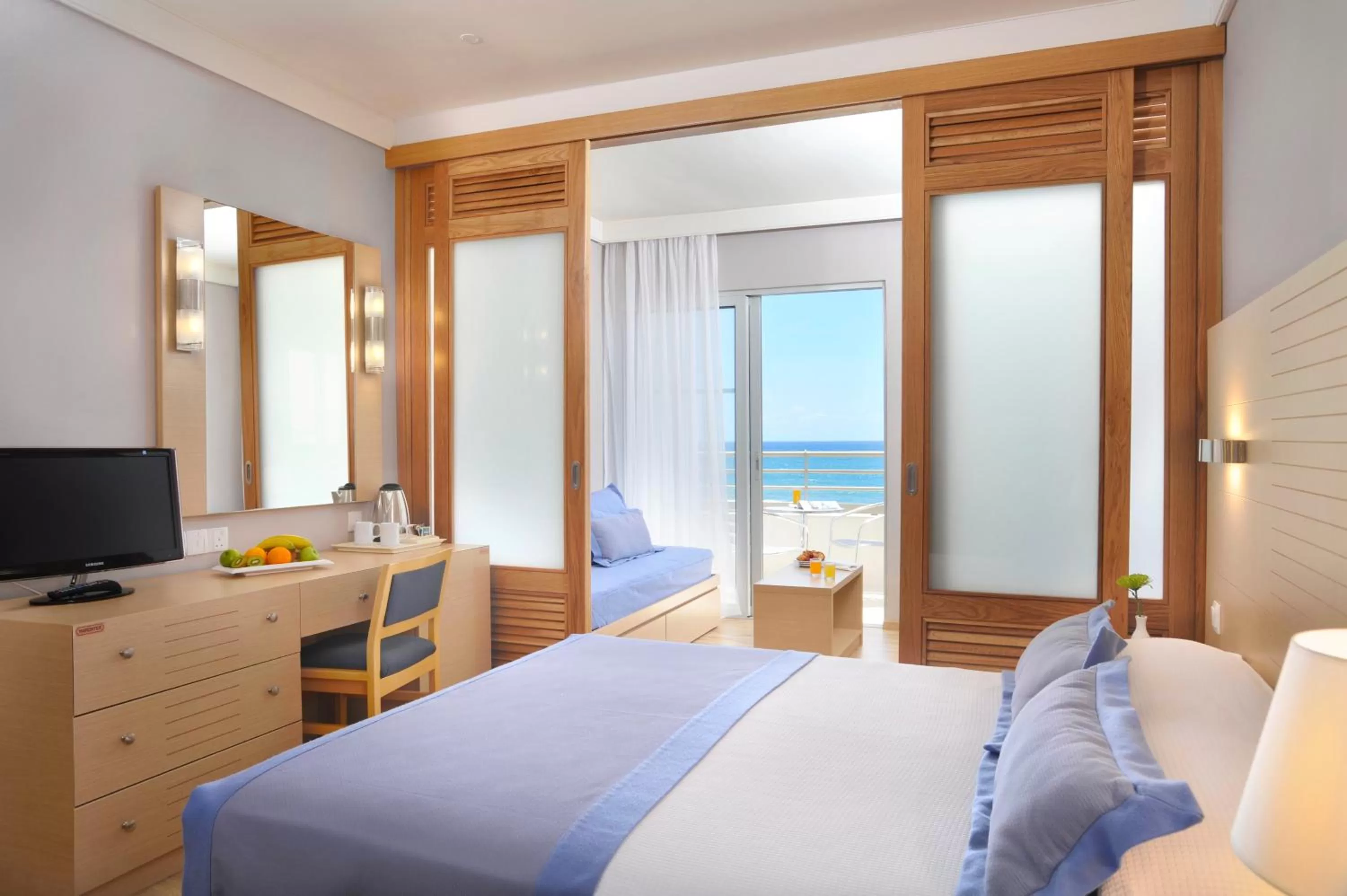 Photo of the whole room, Bed in Louis Ledra Beach