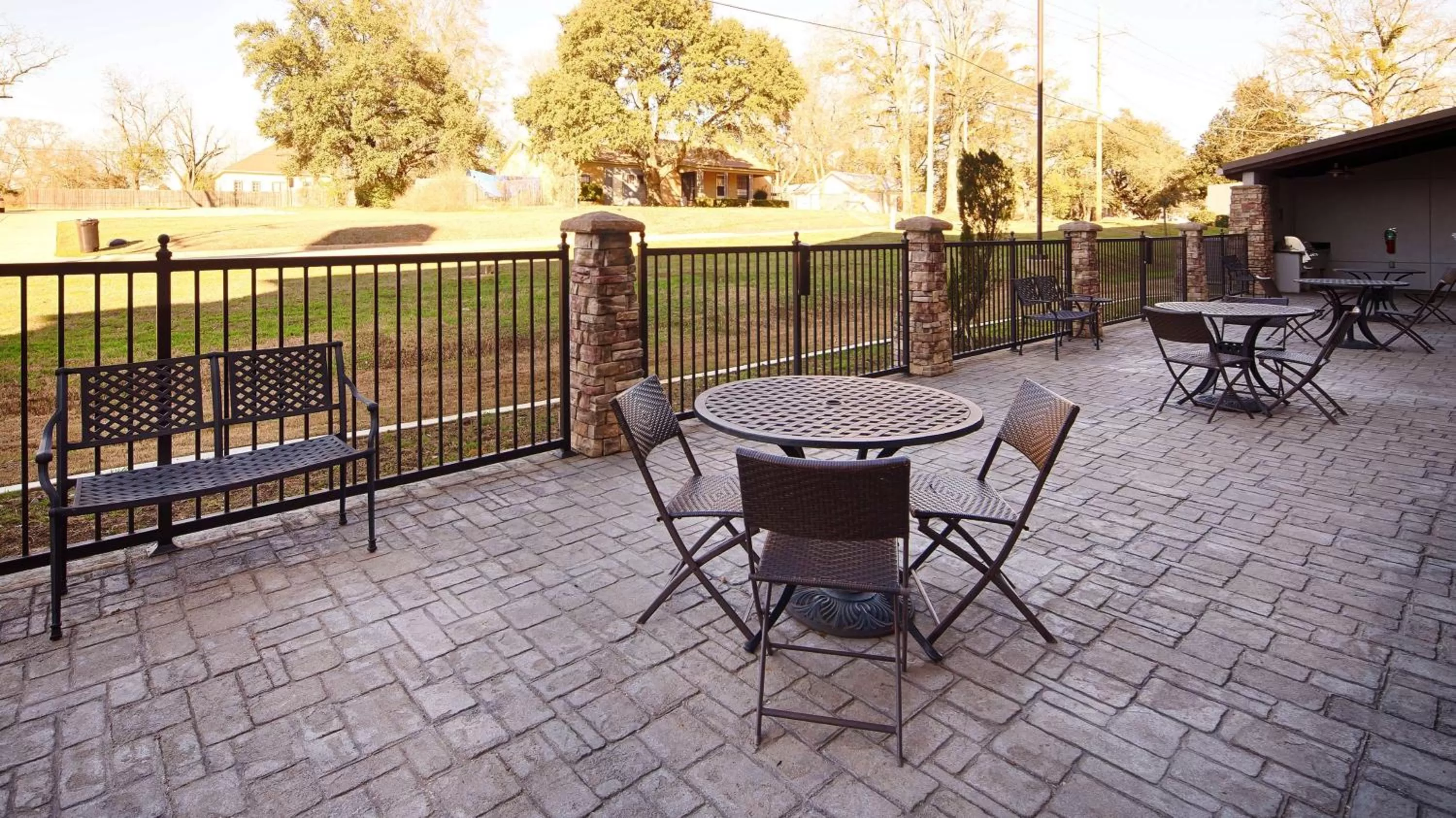 On site, Balcony/Terrace in Best Western Plus DeSoto Inn & Suites