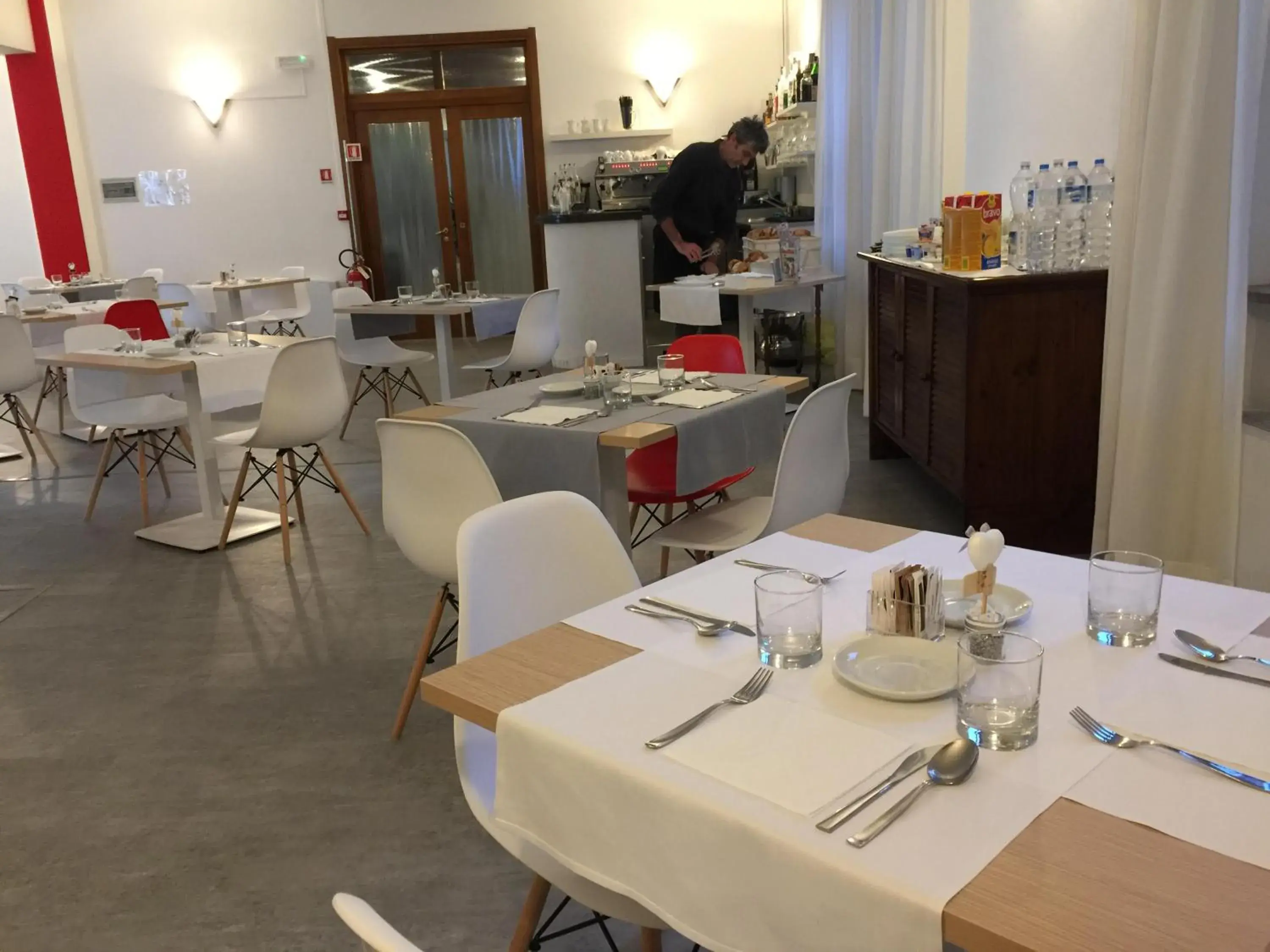 Restaurant/Places to Eat in Hotel Internazionale Luino