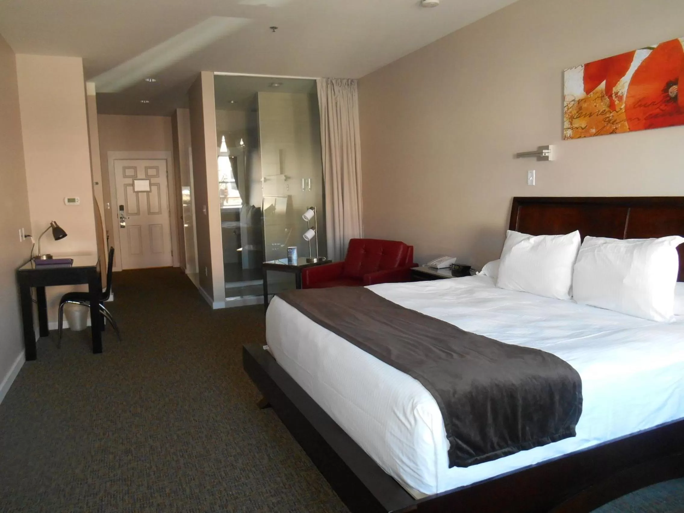 Bedroom, Bed in Century Casino & Hotel Cripple Creek
